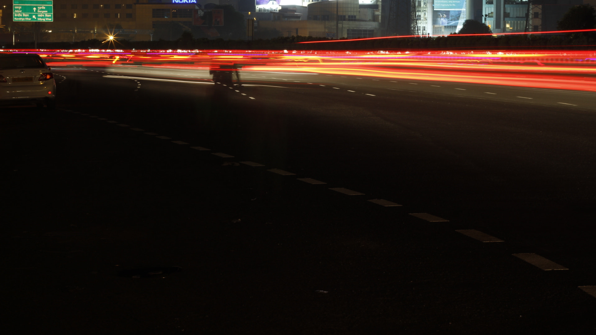 Canon EOS 1300D (EOS Rebel T6 / EOS Kiss X80) + Canon EF 50mm F1.8 II sample photo. Highway photography