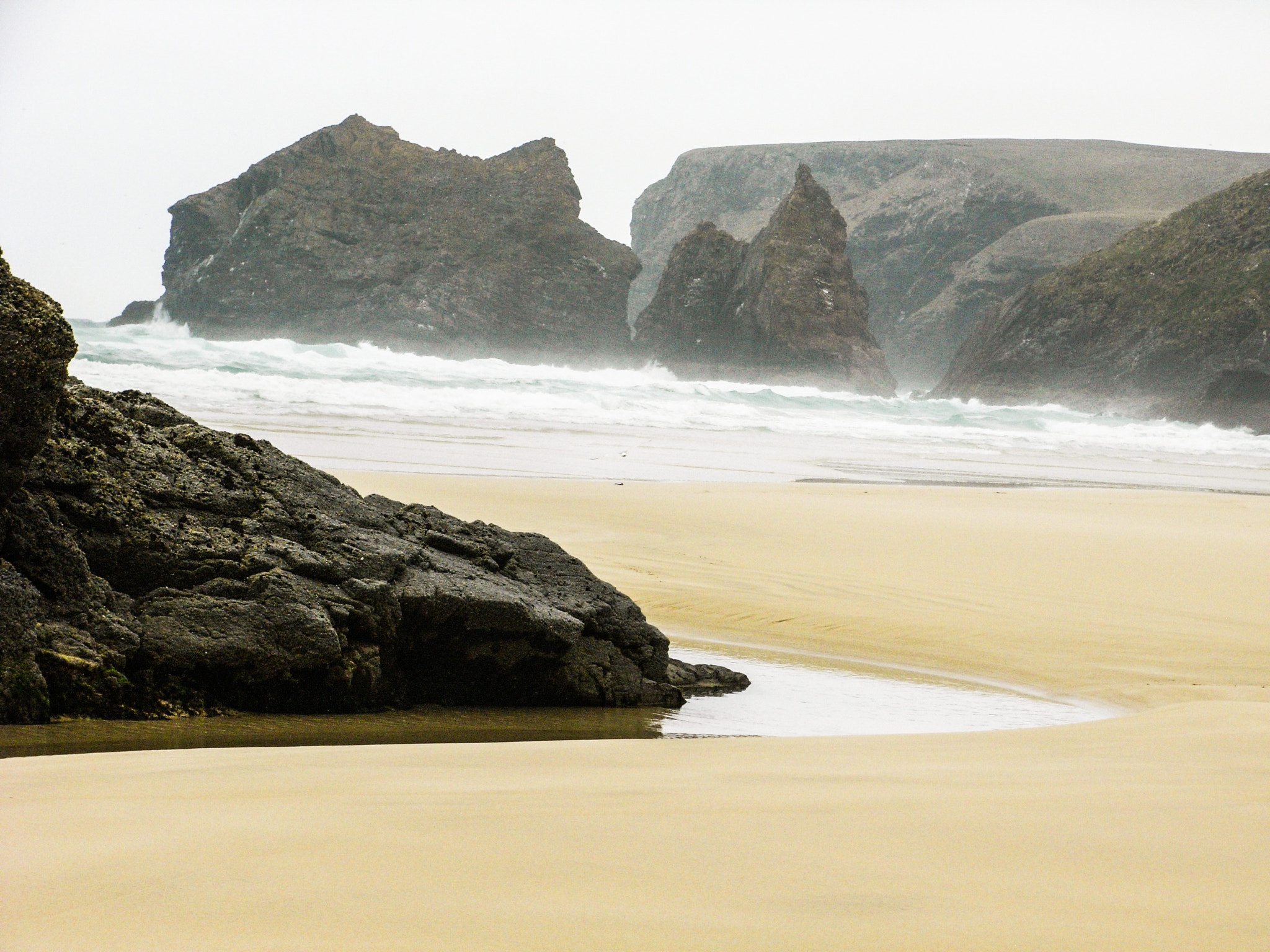 Ricoh Caplio R6 sample photo. View at tolsta beach photography