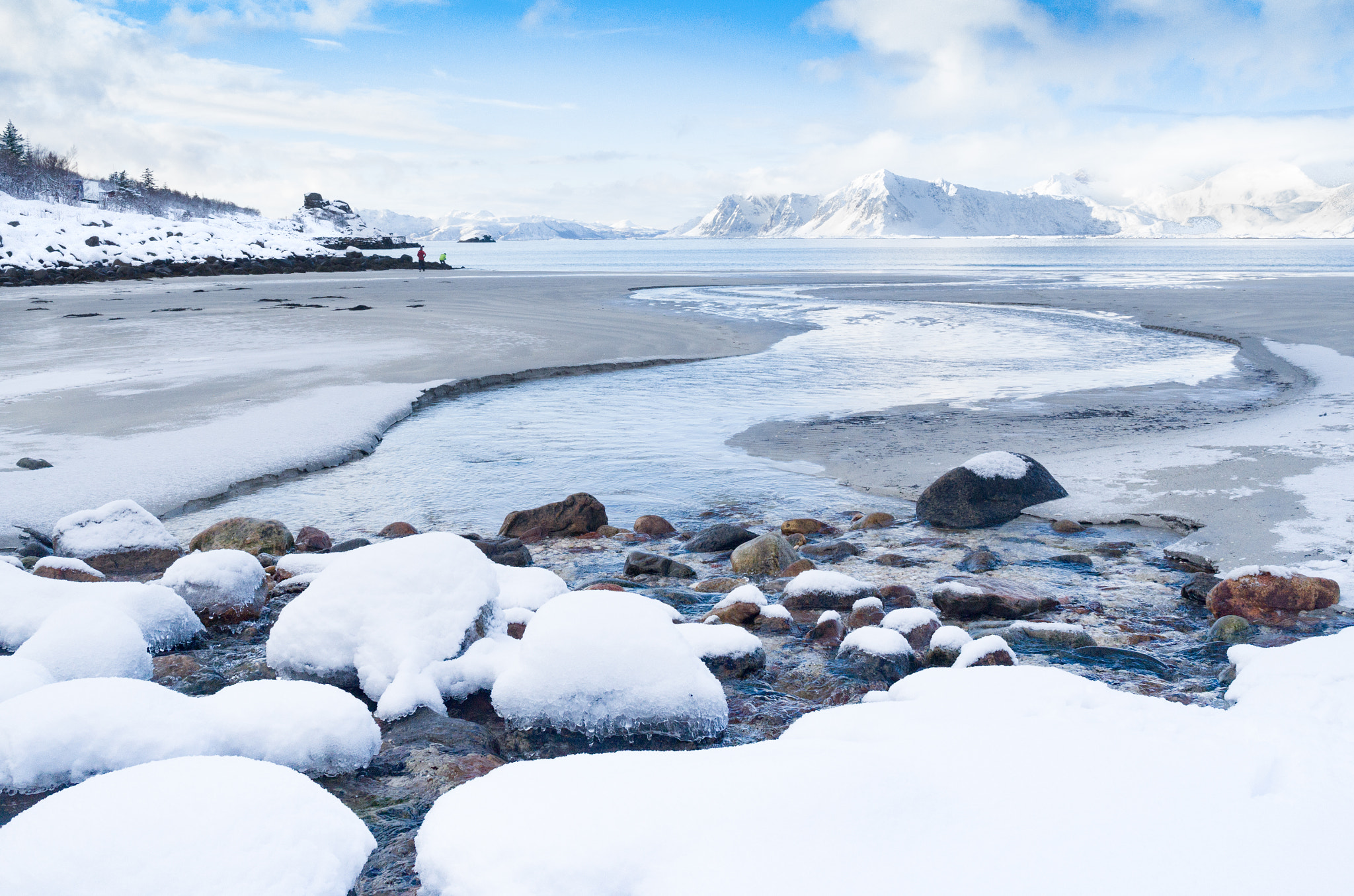 Leica X-E (TYP 102) sample photo. Melting ice photography