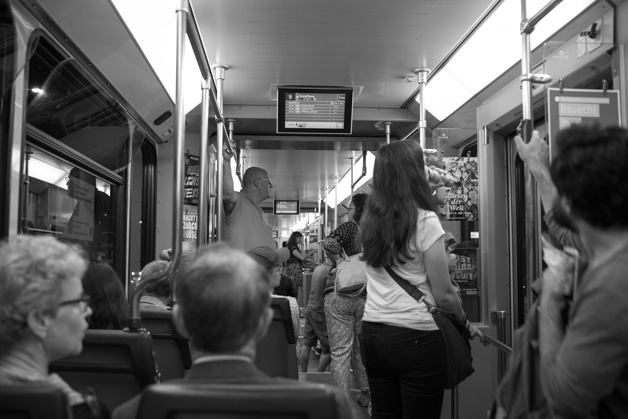 Leica Summilux-M 35mm F1.4 ASPH sample photo. Zurich tram photography