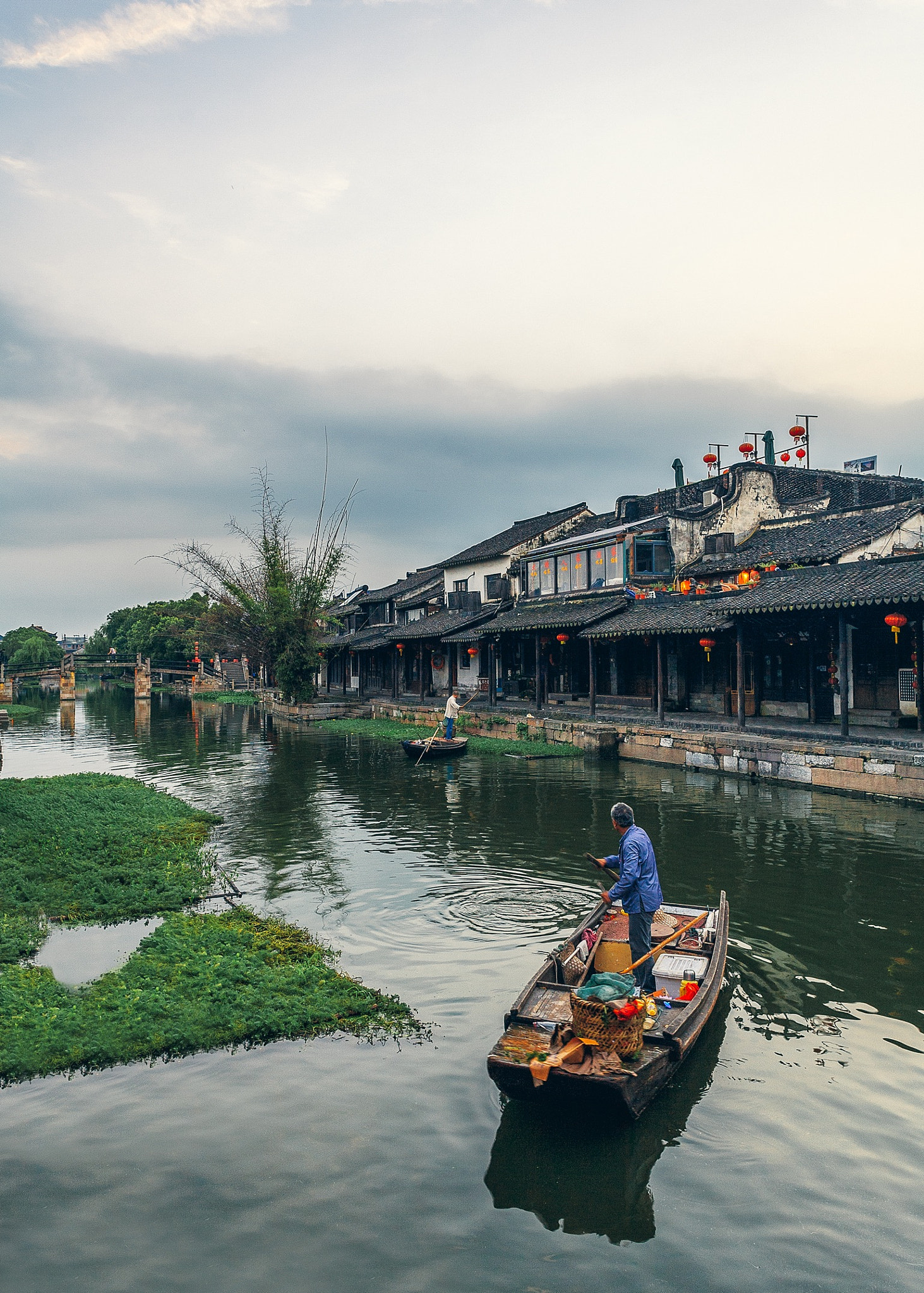 Canon EOS 5D + Canon TS-E 24mm f/3.5L sample photo. Travel in xitang photography