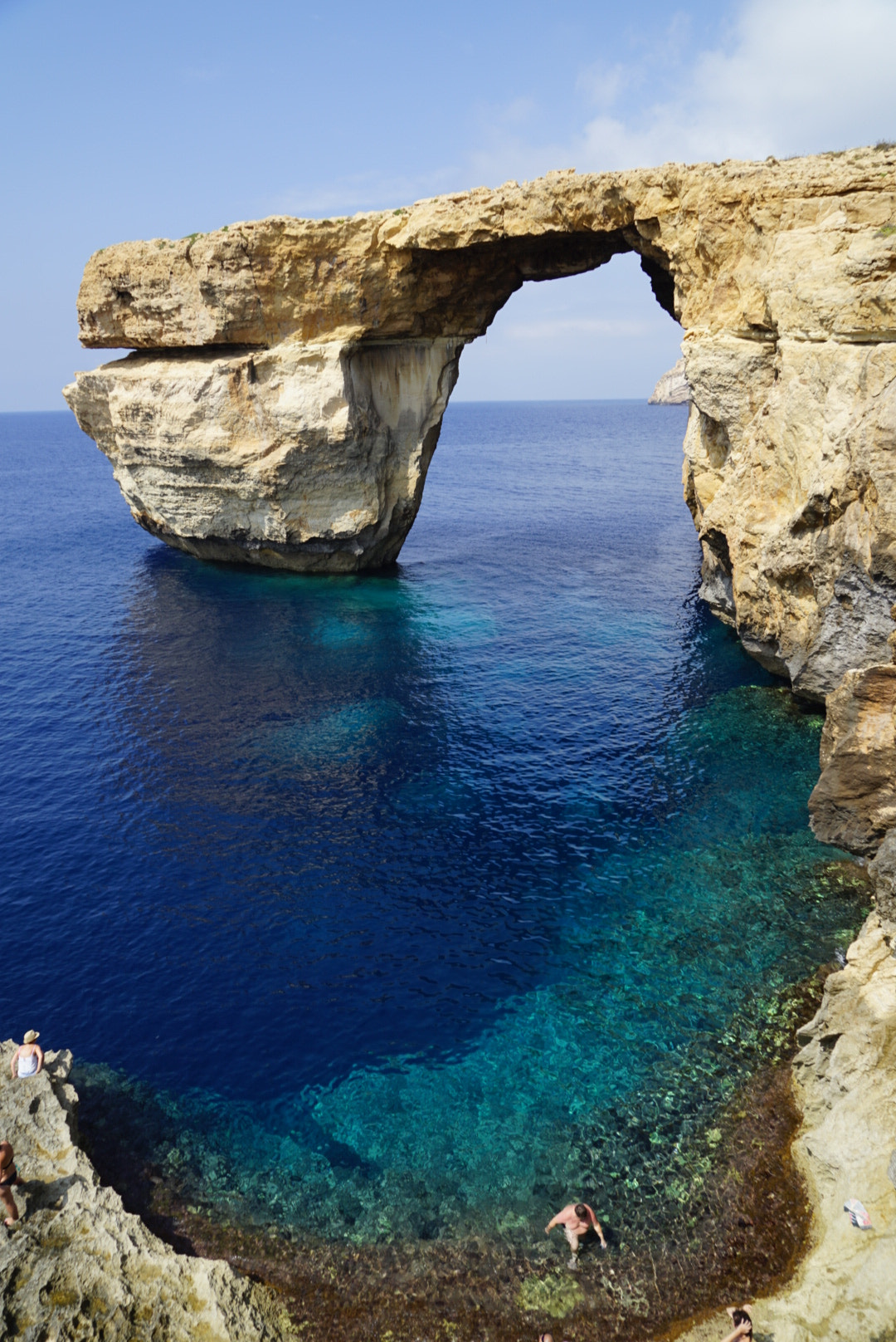 Sony a7 II + Sony FE 24-240mm F3.5-6.3 OSS sample photo. Azure window2 in malta photography