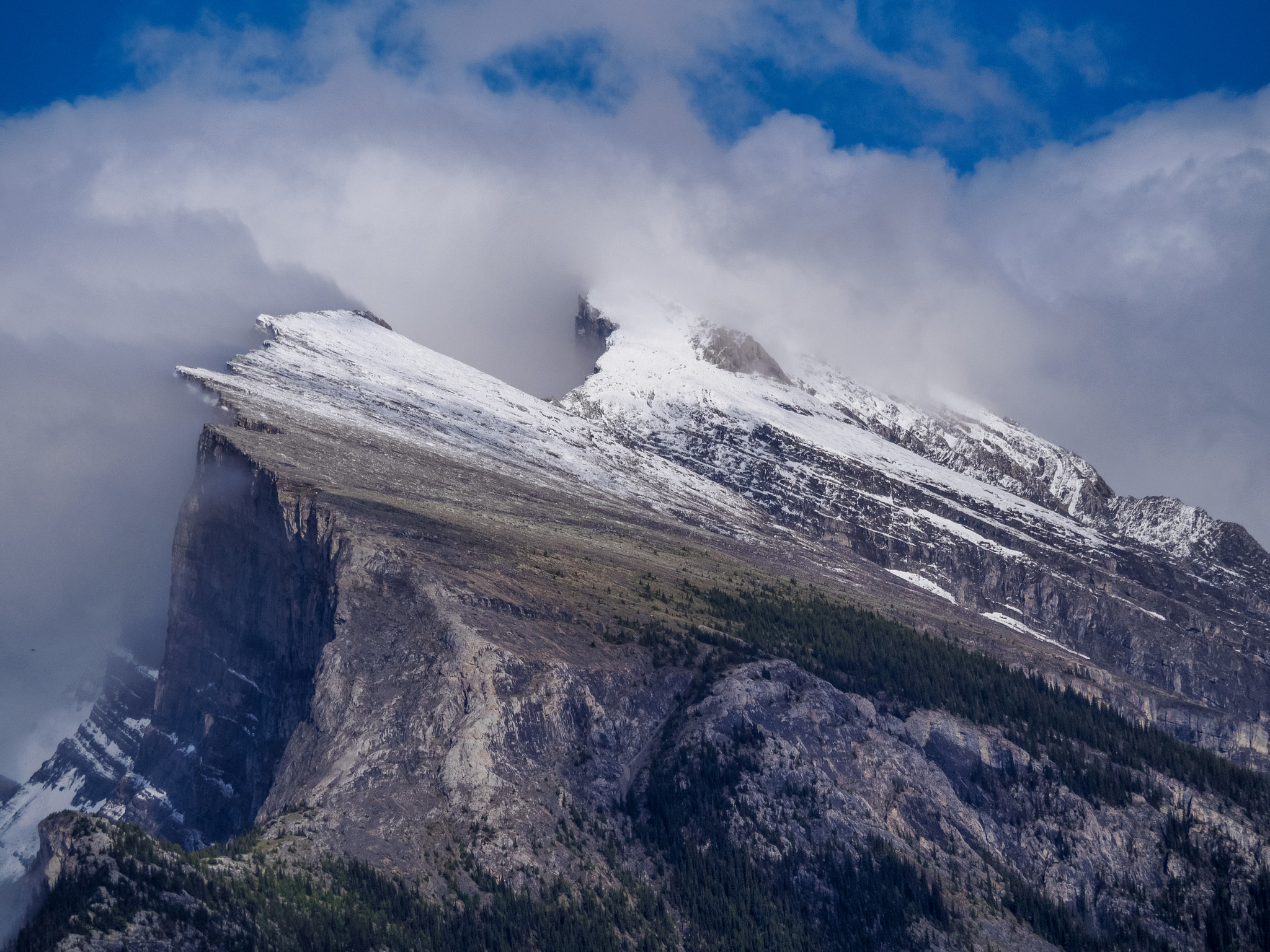 Olympus OM-D E-M5 sample photo. Munt rundle peak in the clouds, banff np photography