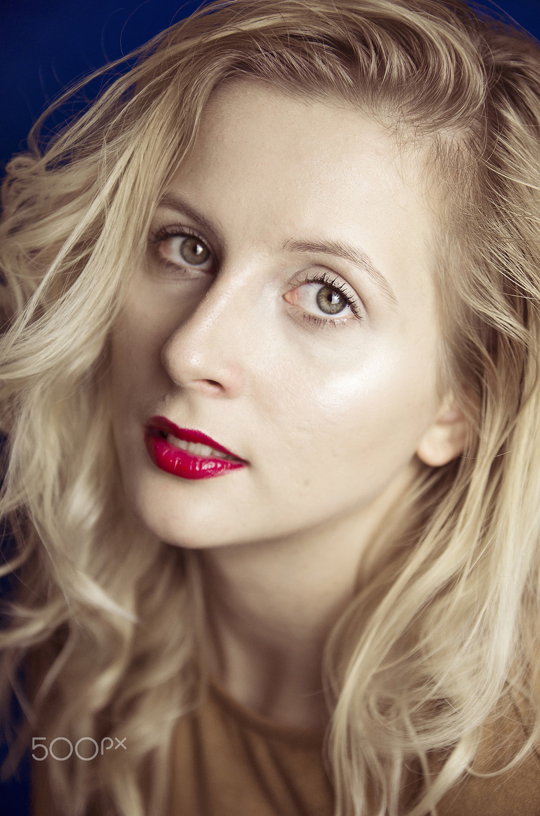Sigma 17-50mm F2.8 EX DC HSM sample photo. Red lips self portait photography