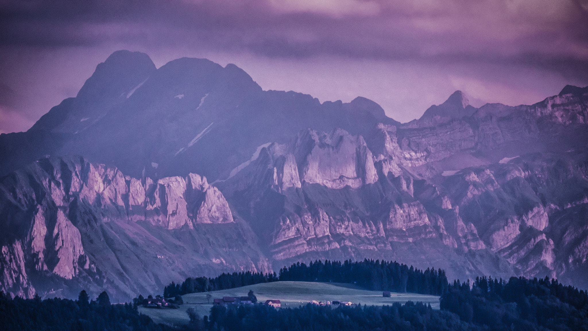 Panasonic Lumix DMC-GX8 + LEICA DG 100-400/F4.0-6.3 sample photo. Alpen photography