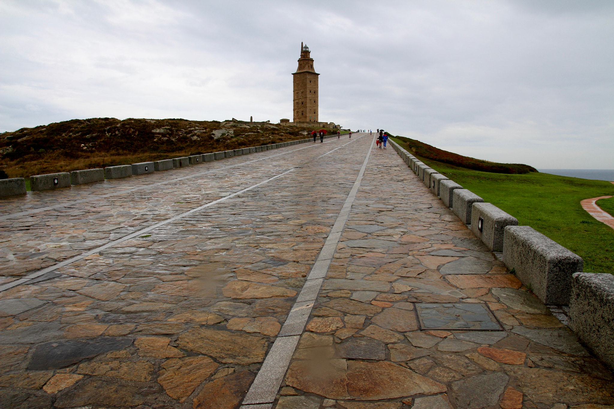 Tamron SP AF 17-50mm F2.8 XR Di II LD Aspherical (IF) sample photo. Torre de hércules photography