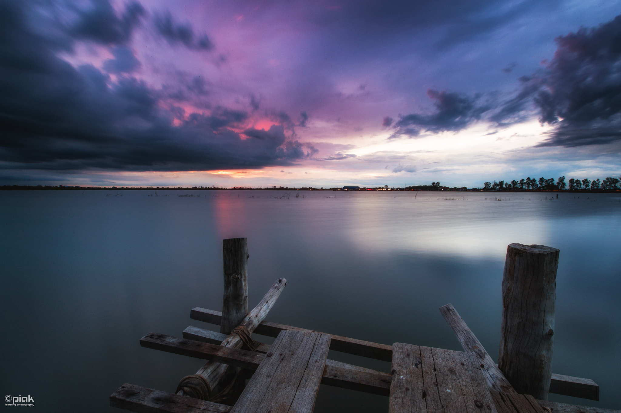 Canon EF 300mm f/2.8L sample photo. Lake photography