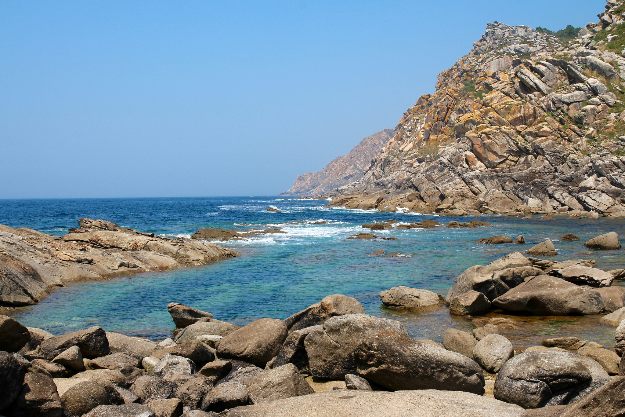 Tamron SP AF 17-50mm F2.8 XR Di II LD Aspherical (IF) sample photo. Rocas photography
