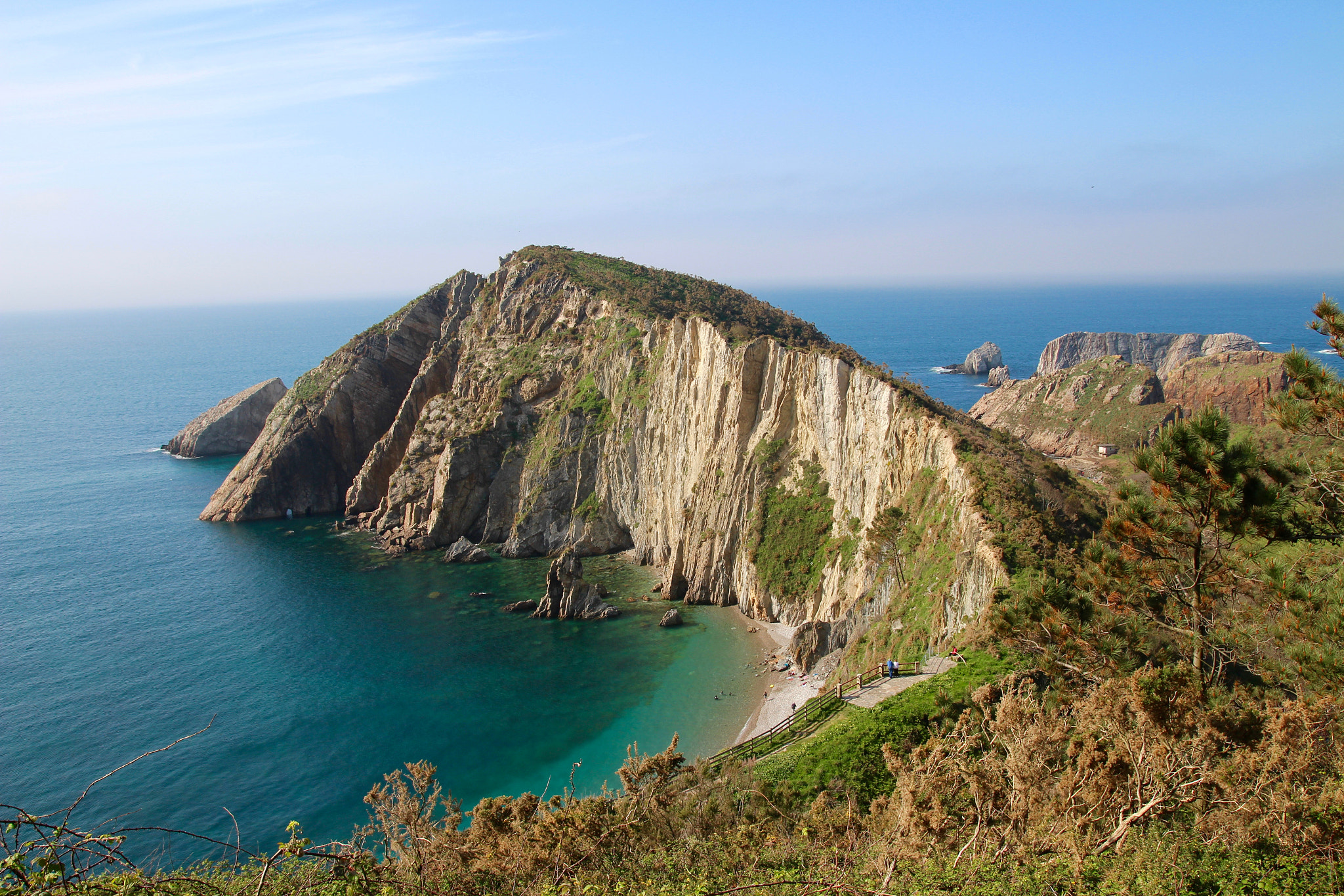 Tamron SP AF 17-50mm F2.8 XR Di II LD Aspherical (IF) sample photo. Playa del silencio 3 photography