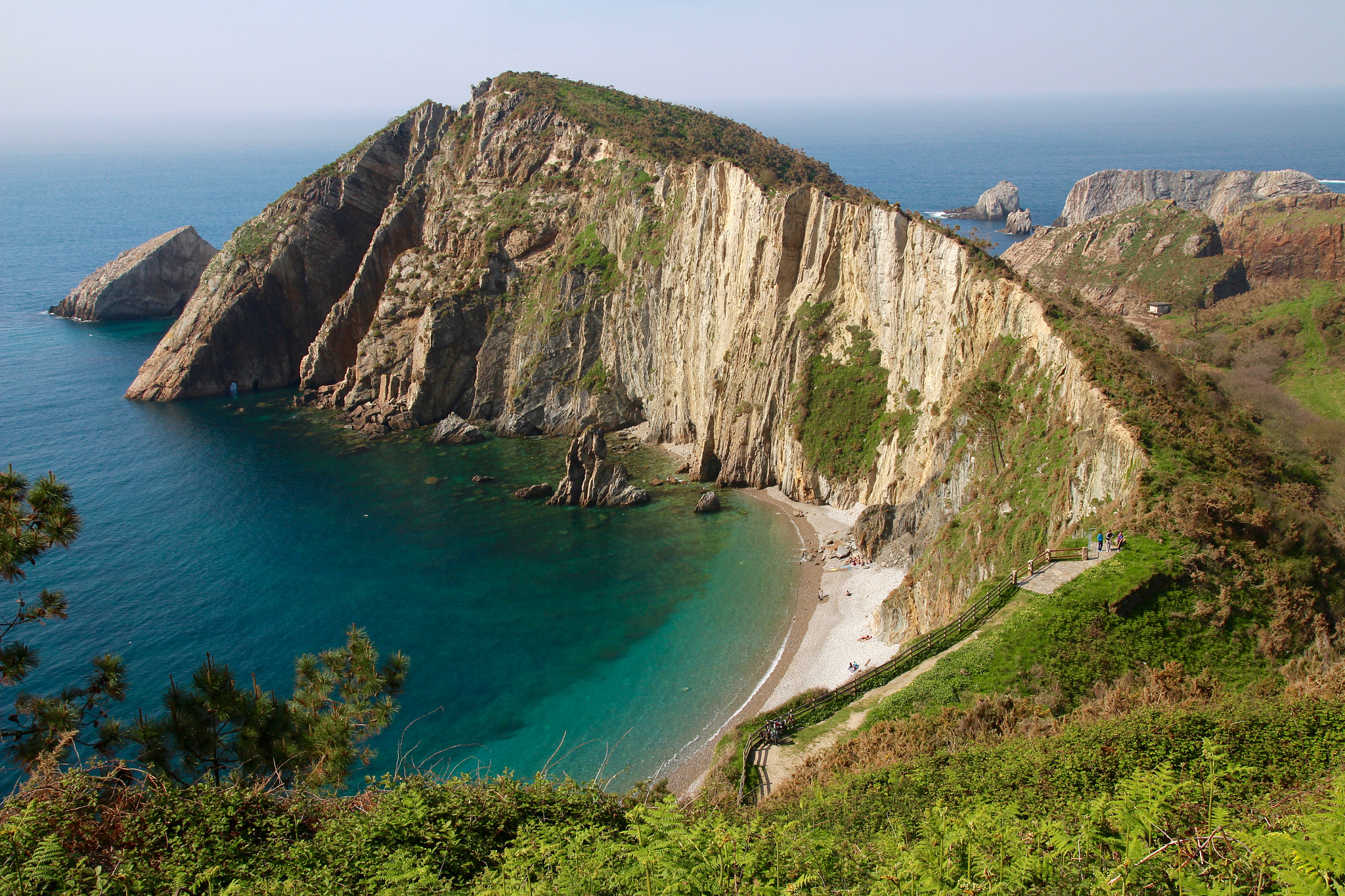 Tamron SP AF 17-50mm F2.8 XR Di II LD Aspherical (IF) sample photo. Playa del silencio 2 photography