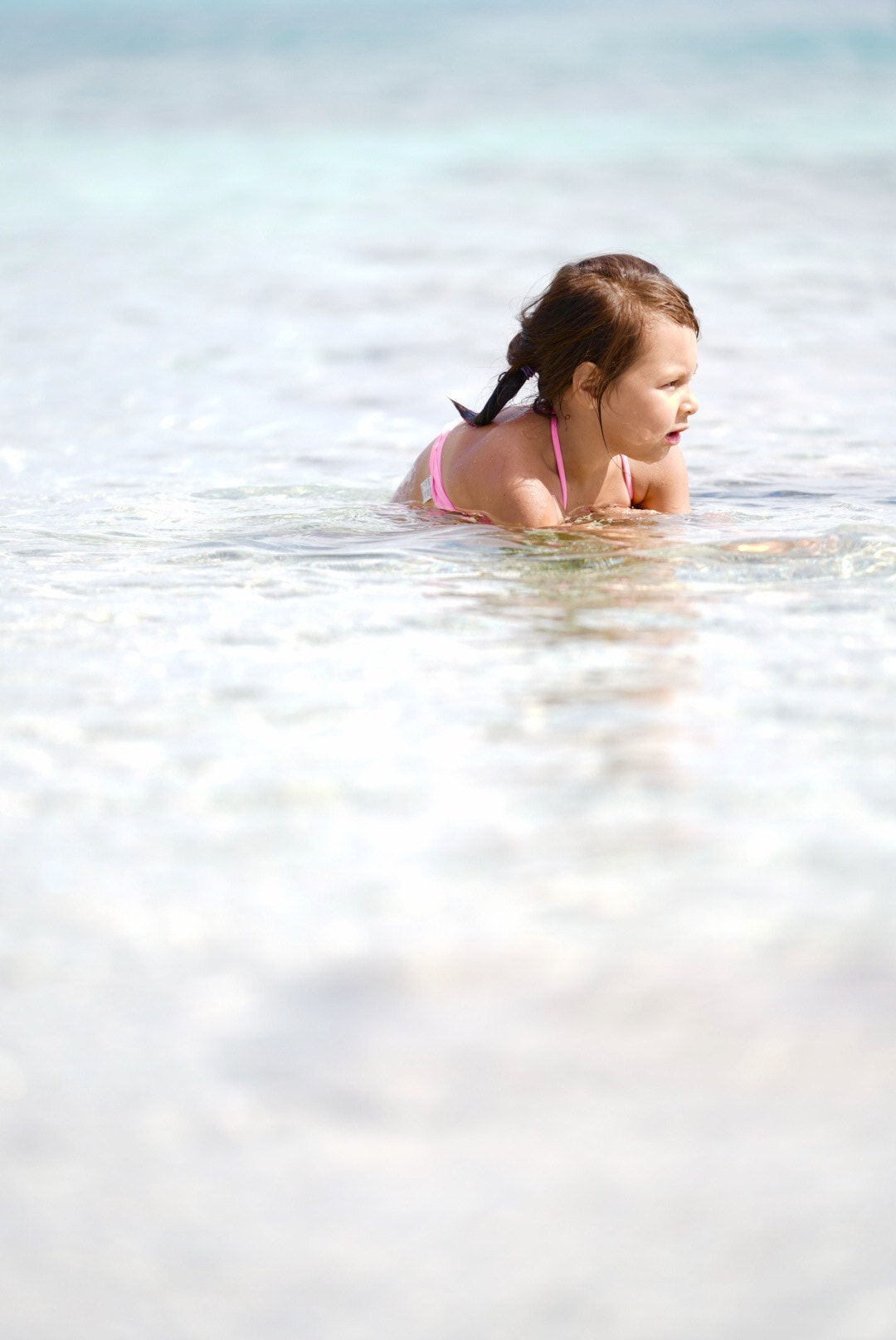 Sony a7R II + Sony FE 70-200mm F2.8 GM OSS sample photo. Enjoying the beach photography