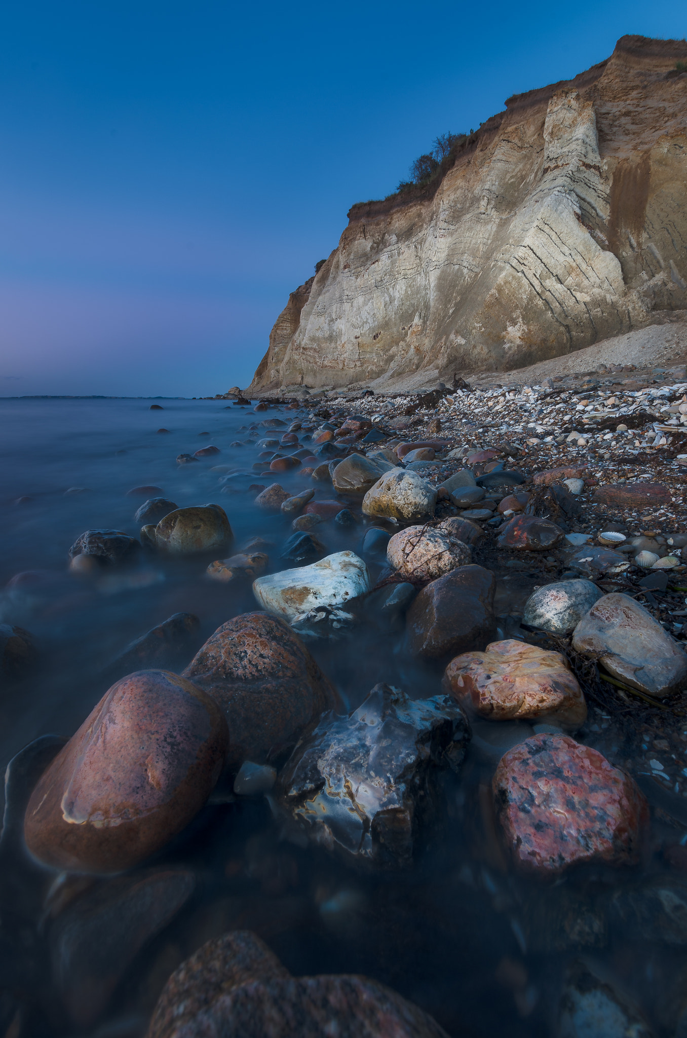 Sigma 10-20mm F3.5 EX DC HSM sample photo. Island mur, denmark photography
