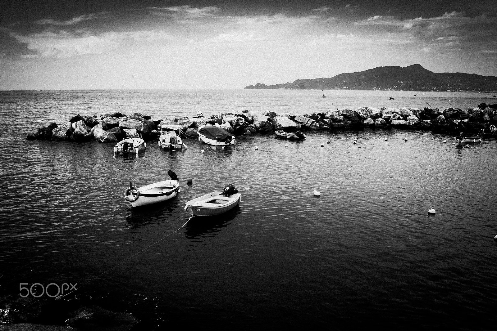 Tokina AF 193-2 19-35mm f/3.5-4.5 sample photo. Vladchiricescu_img_portofino photography