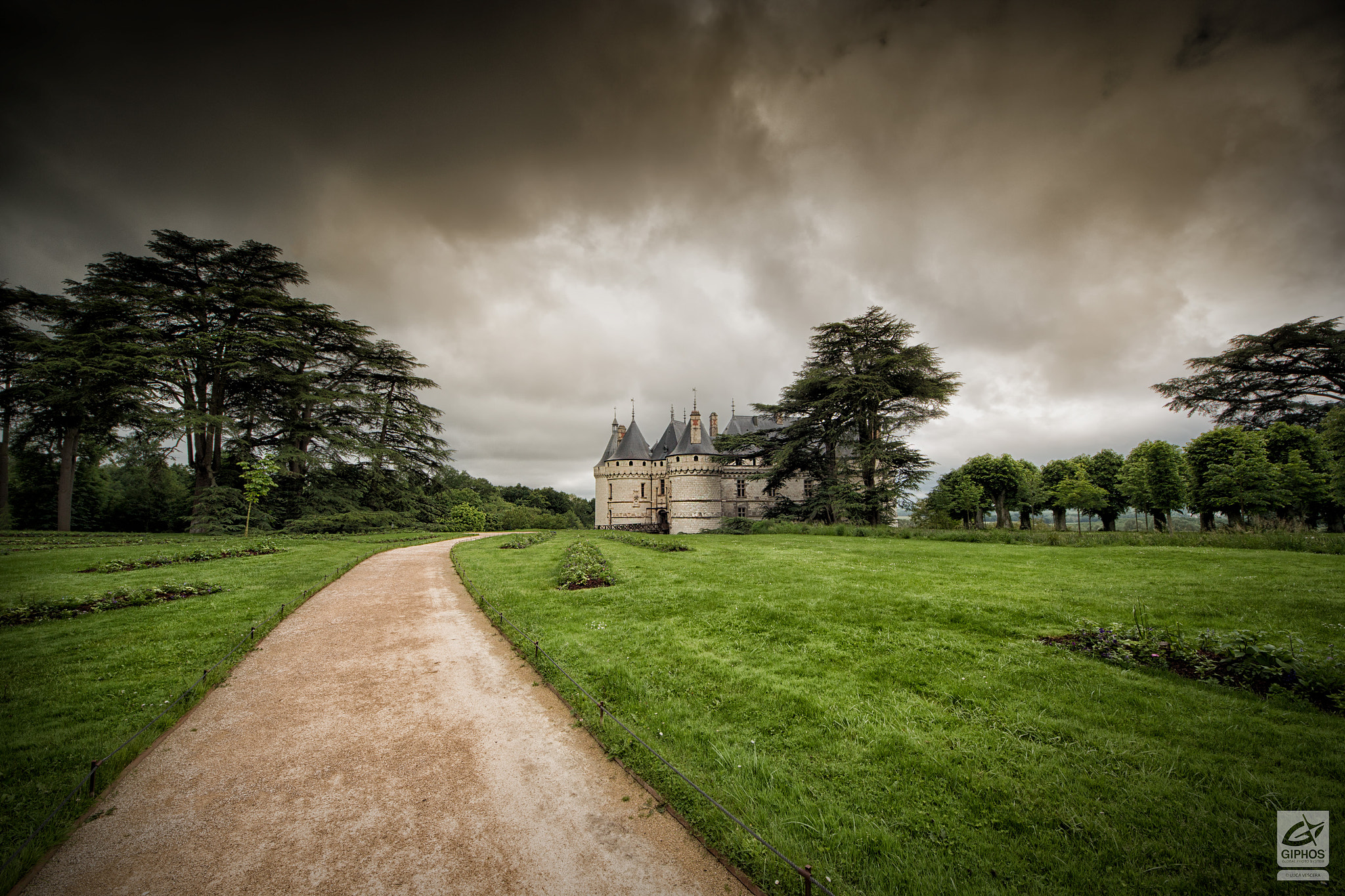 Sigma 8-16mm F4.5-5.6 DC HSM sample photo. Darkness of the castle ! photography