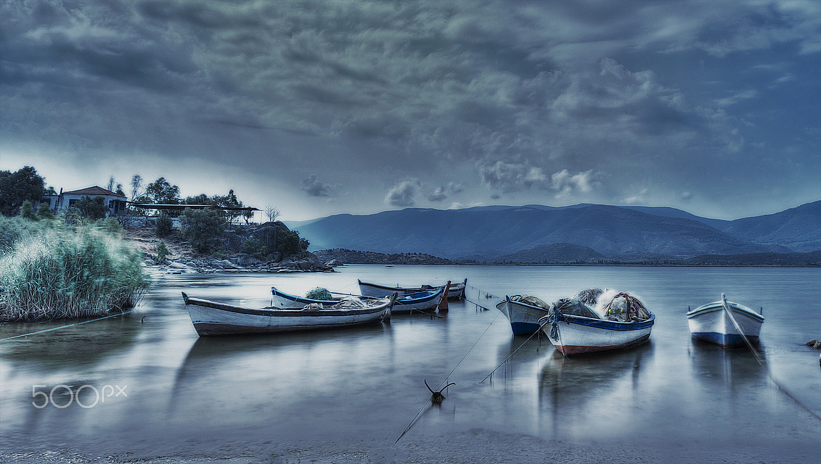 Nikon D3X sample photo. Silent morning photography