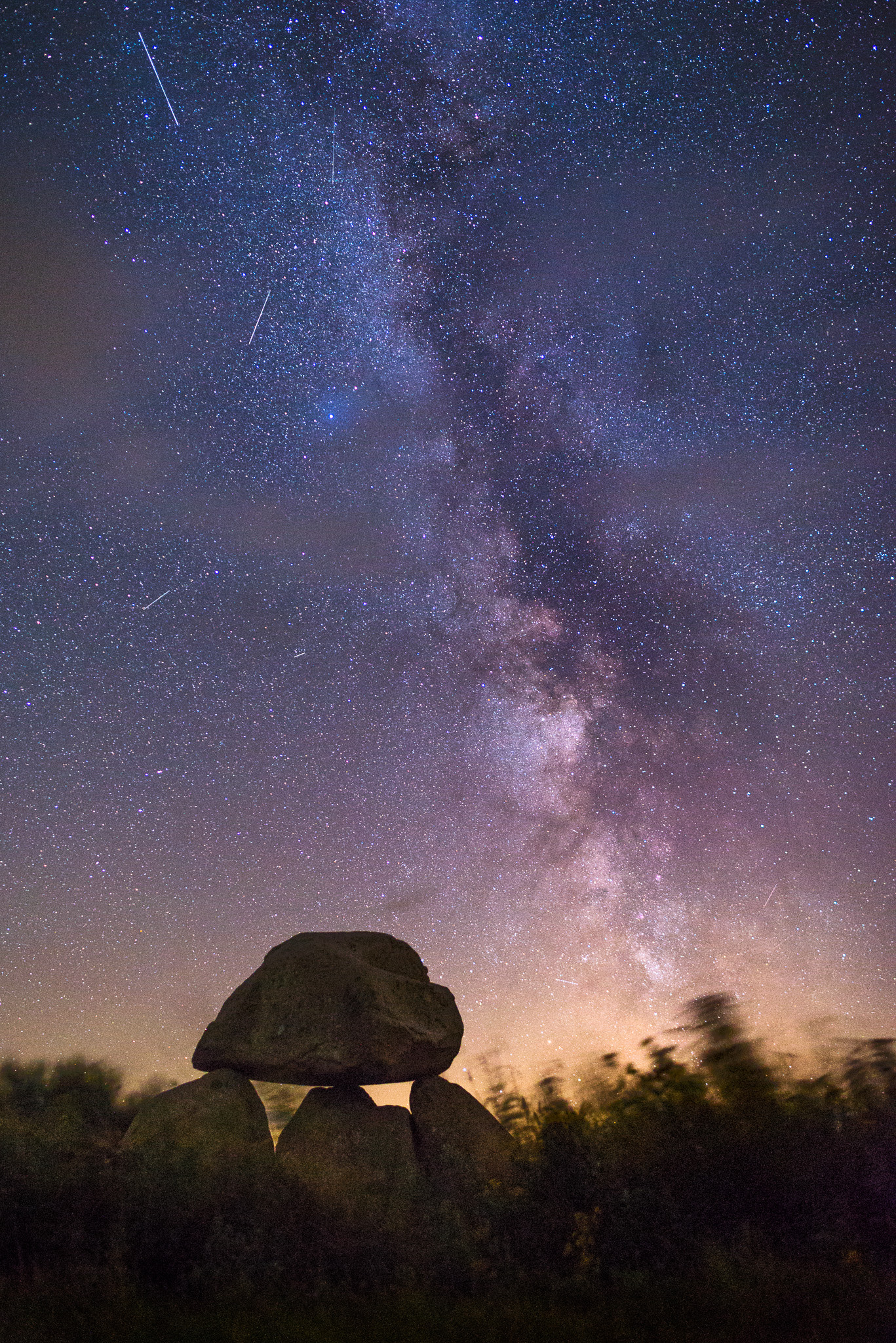 Samyang 12mm F2.8 ED AS NCS Fisheye sample photo. Amongst the stars photography