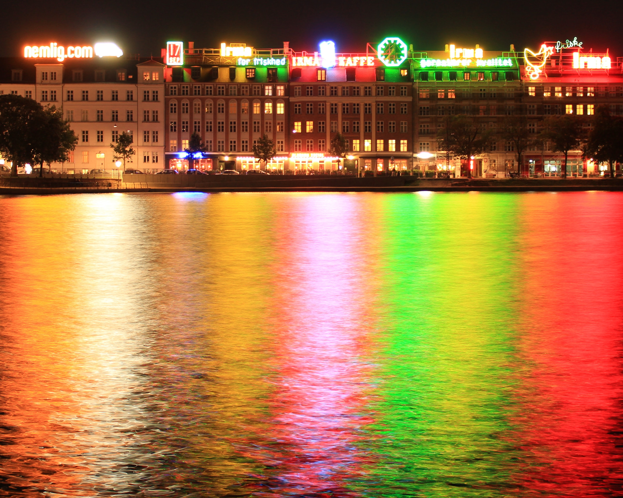 Canon EF-S 18-55mm F3.5-5.6 IS II sample photo. Irma-kareen, copenhagen. photography