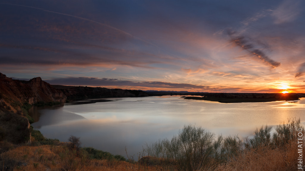 Canon EOS-1D X + Canon EF 16-35mm F4L IS USM sample photo. (c) atardecer en las herencias photography