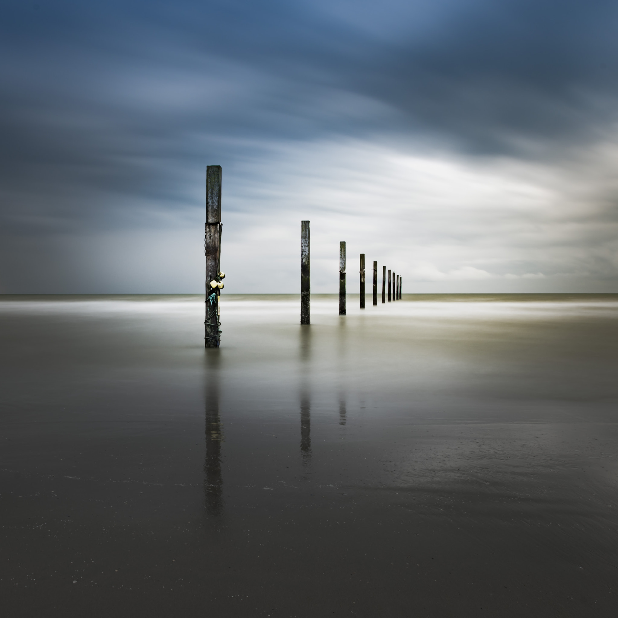 Nikon AF-S Nikkor 17-35mm F2.8D ED-IF sample photo. Nieuwpoort photography