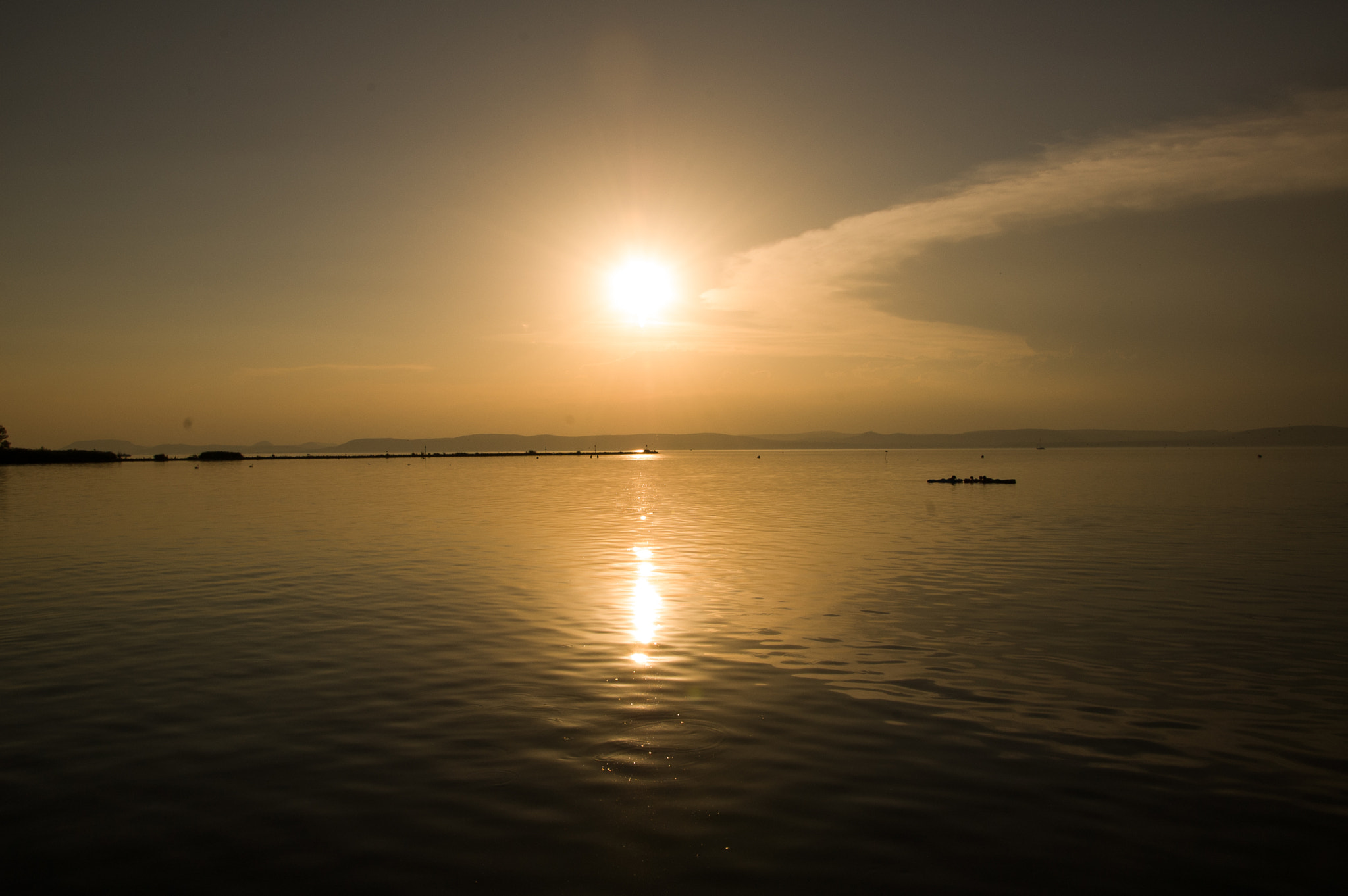Nikon D50 sample photo. Evening lake photography