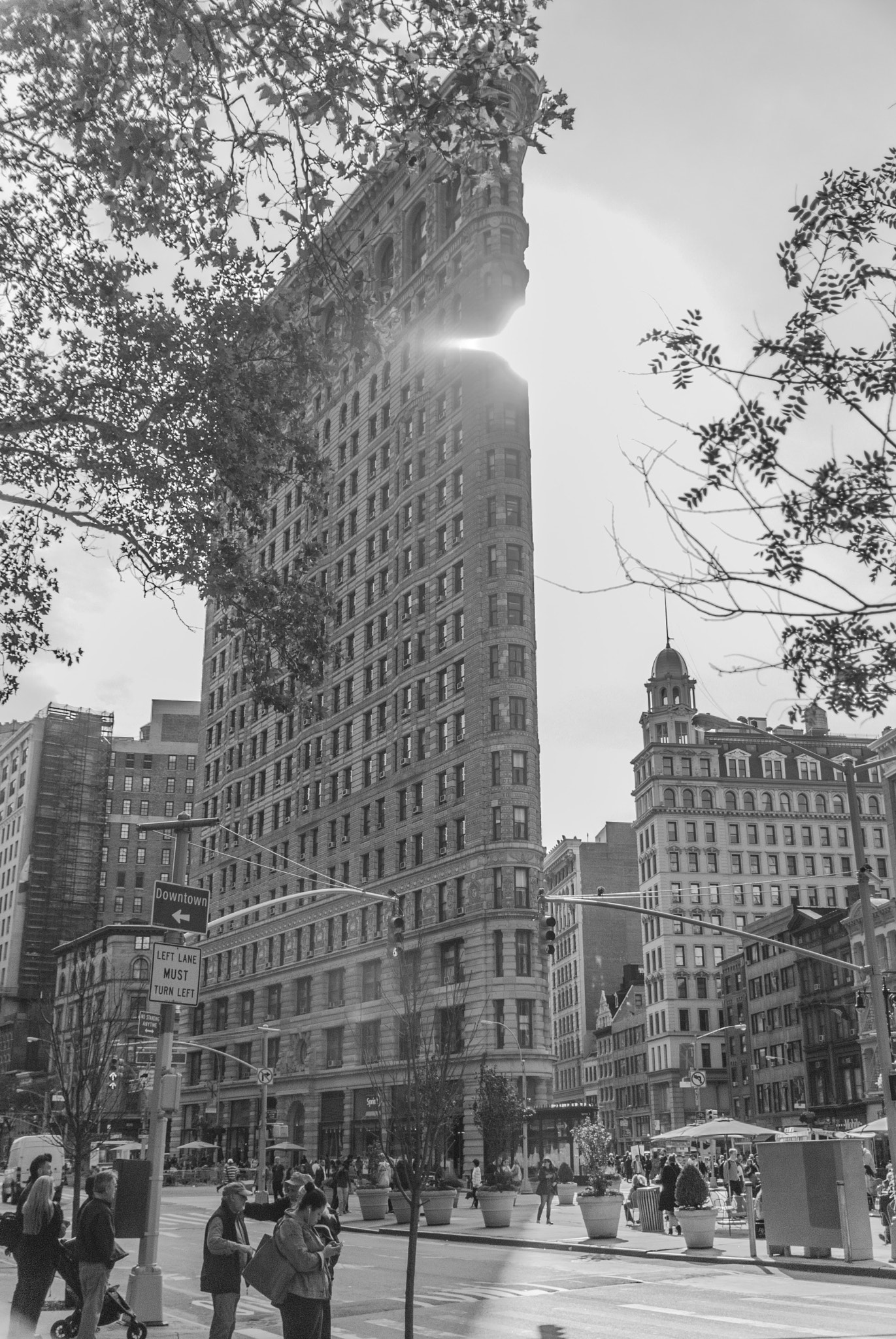 Sigma 17-50mm F2.8 EX DC OS HSM sample photo. The grandfather of skyscrapers photography