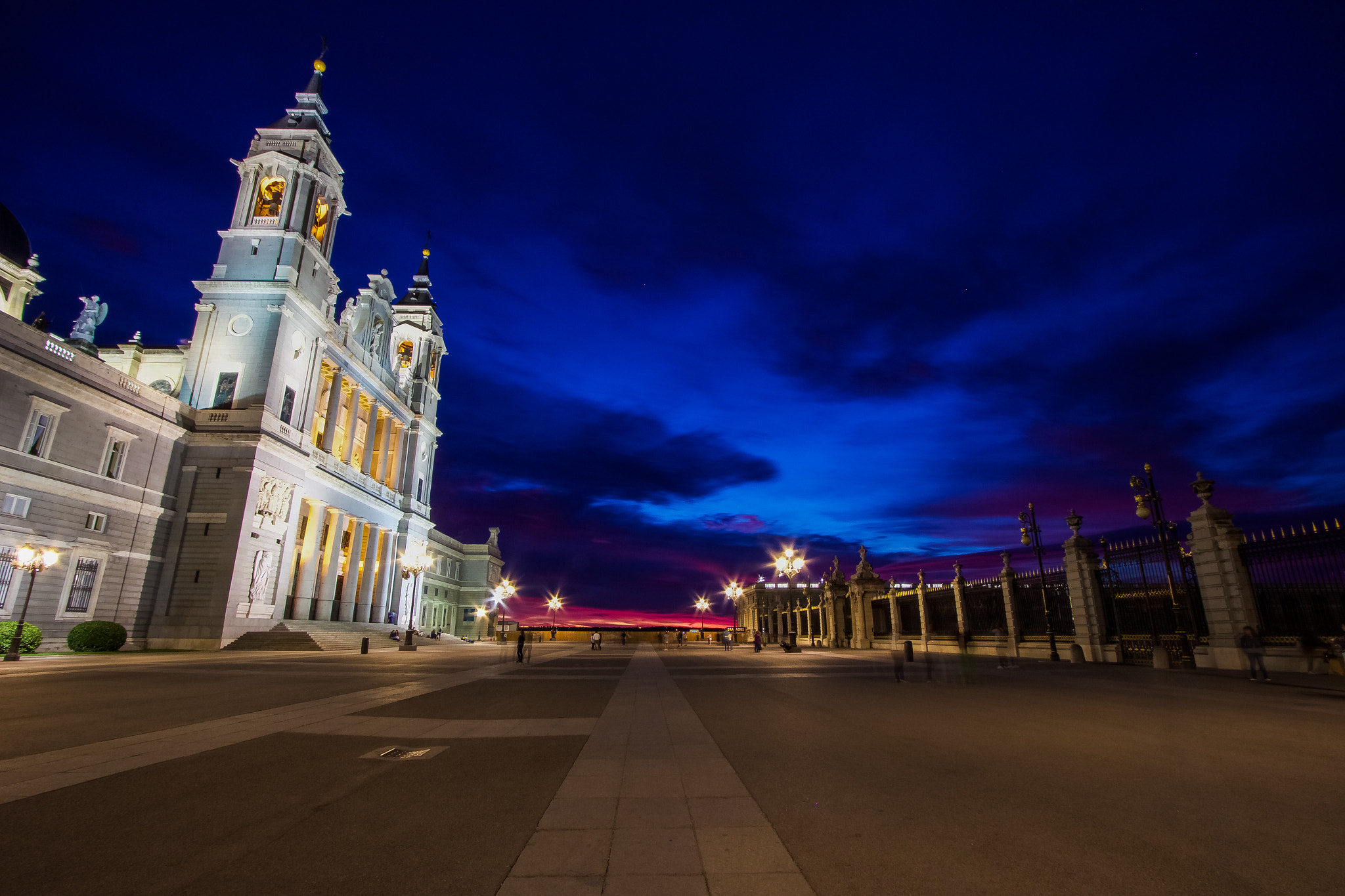 Canon EF-S 10-22mm F3.5-4.5 USM sample photo. Santa maria cathedral photography