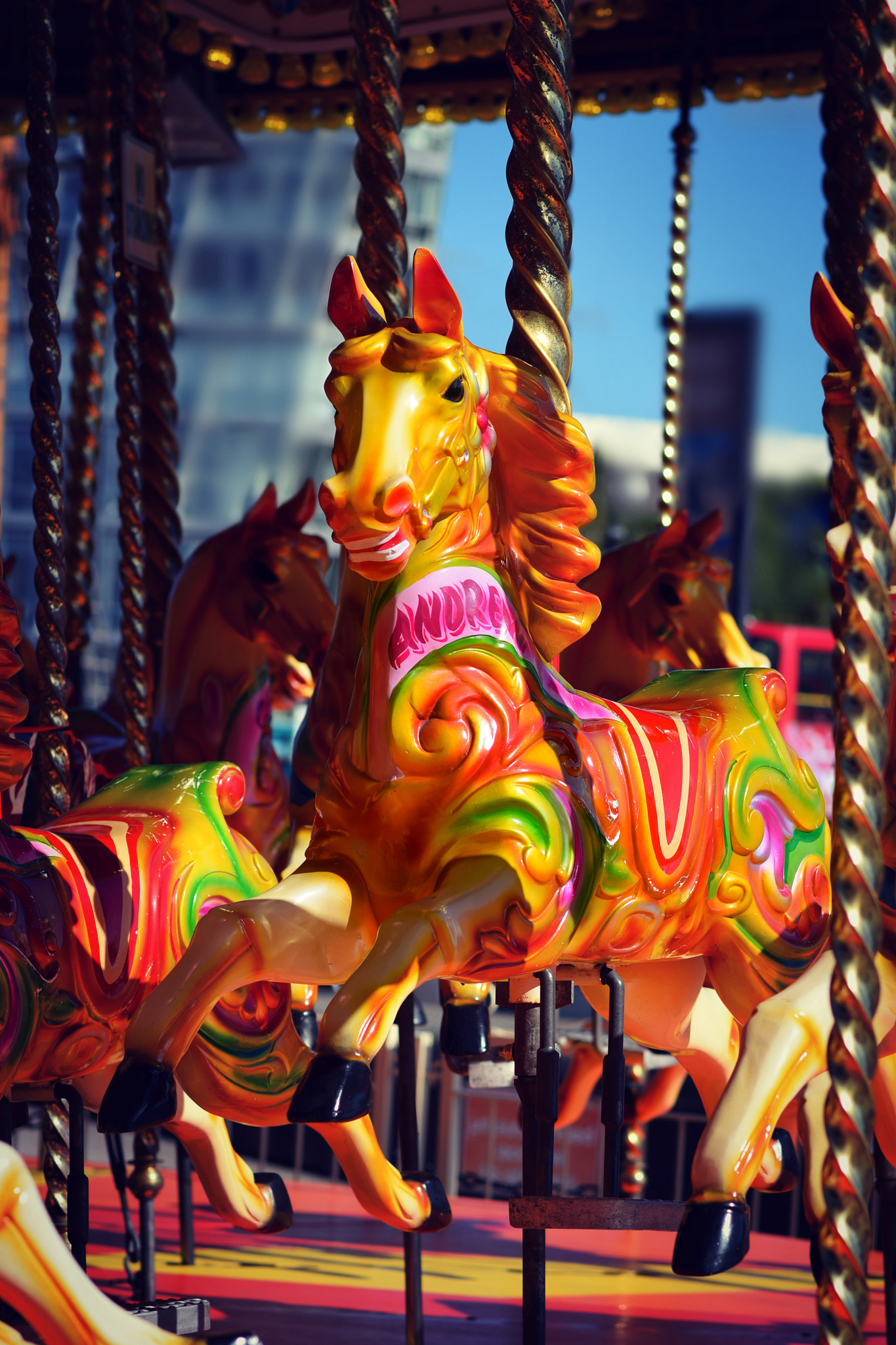 Nikon D3300 + Nikon AF-S Nikkor 85mm F1.8G sample photo. Carousel photography