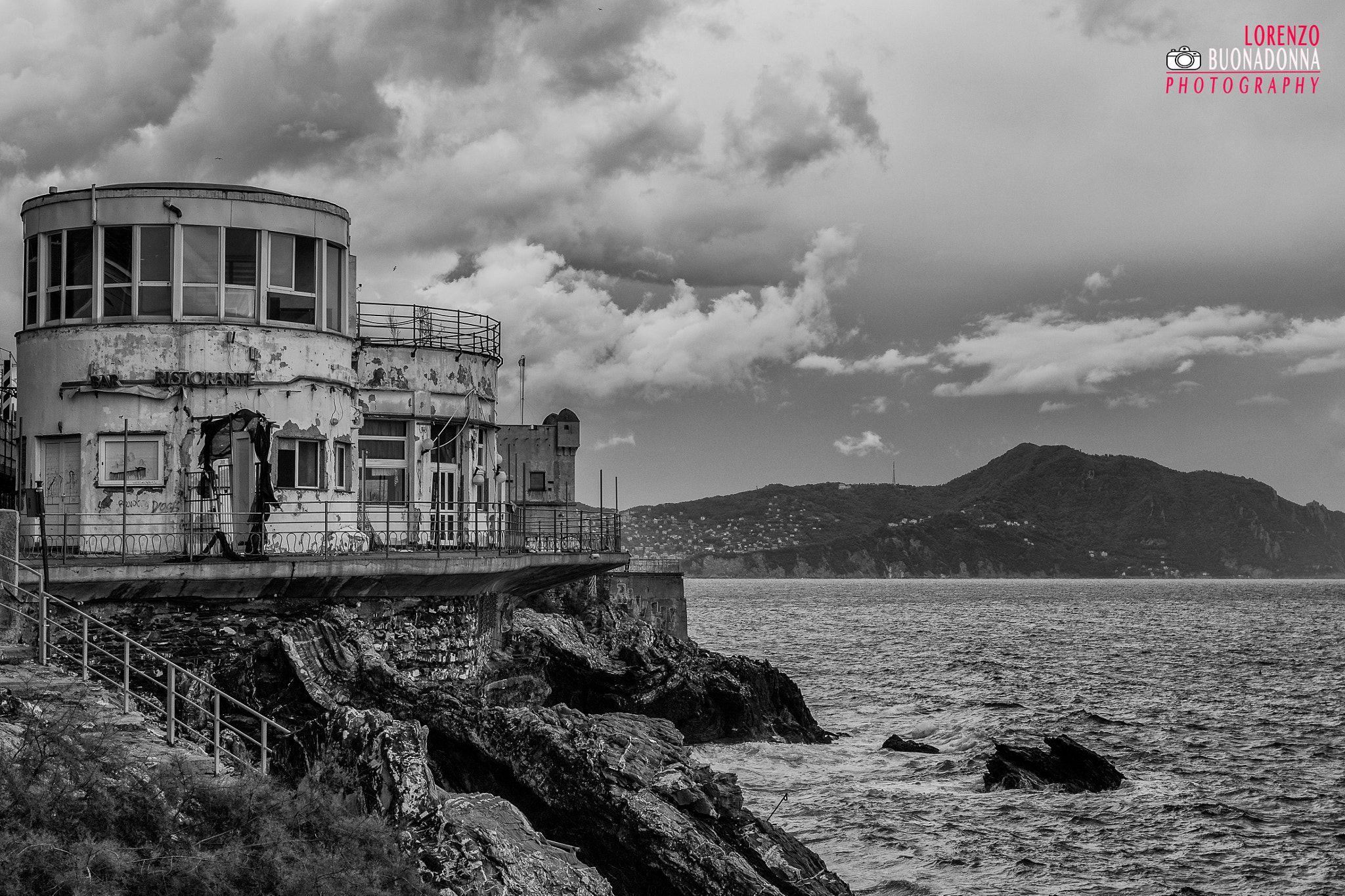 Canon EF 16-35mm F4L IS USM sample photo. Once upon a time... photography