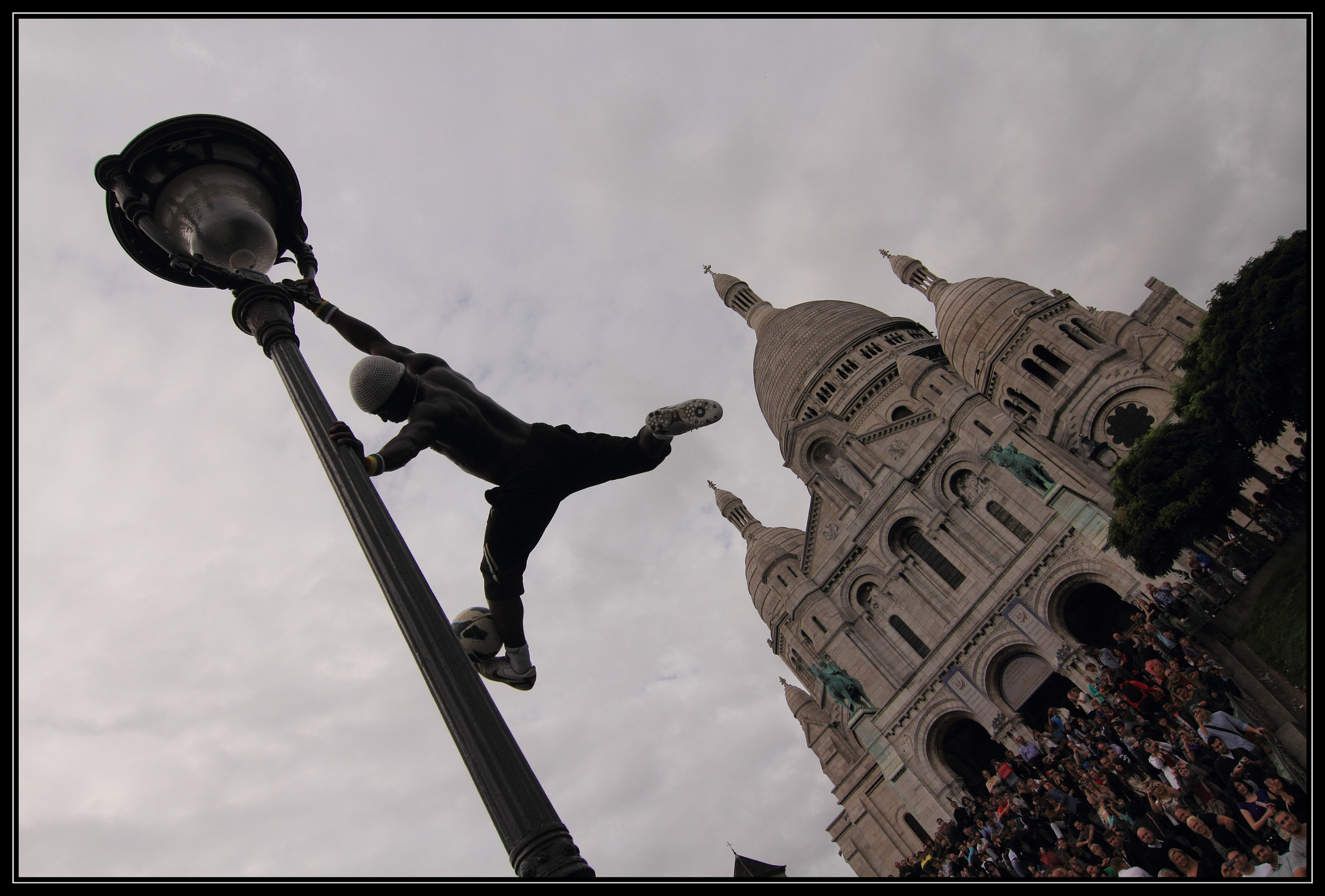 Tokina AT-X Pro 12-24mm F4 (IF) DX sample photo. Paris - 10/2013 photography