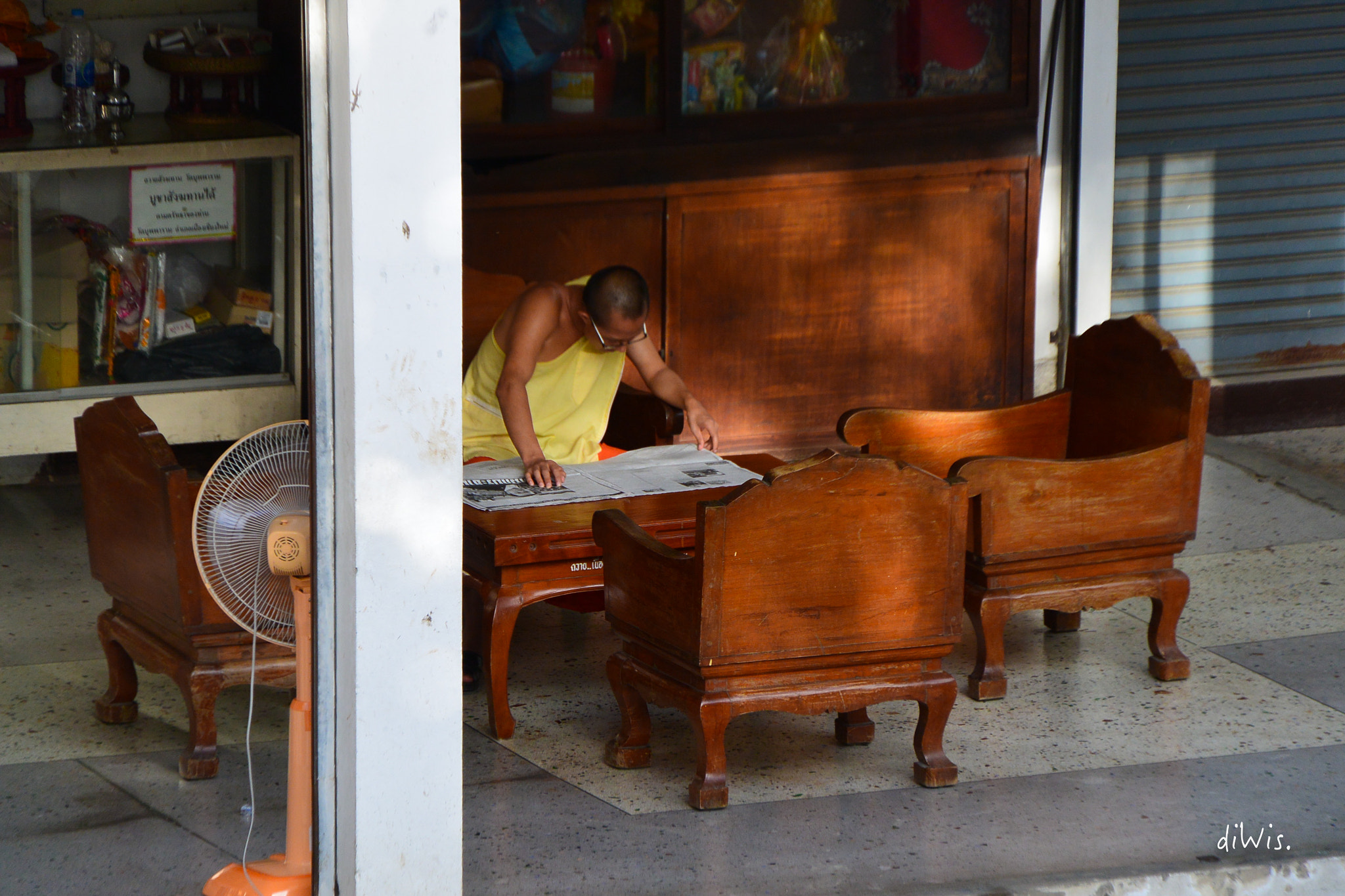 Nikon 1 V2 sample photo. Afternoon mood photography