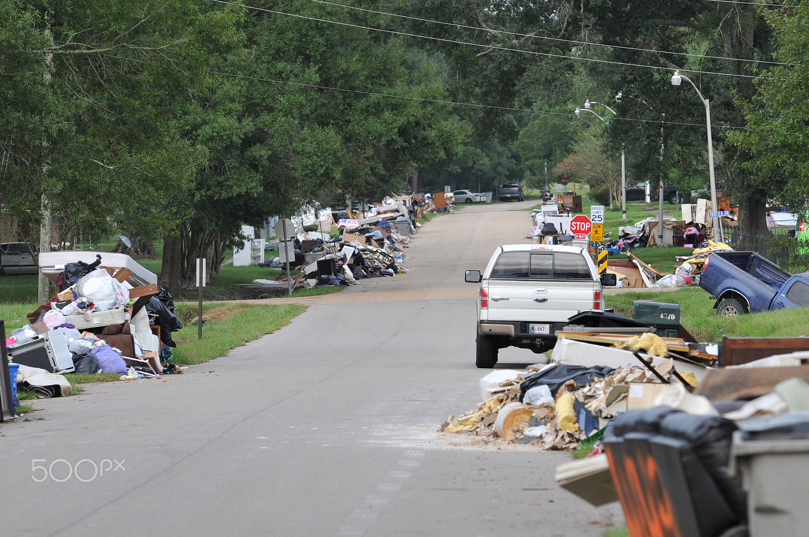 Nikon AF-S Nikkor 70-200mm F2.8G ED VR II sample photo. Flooding in baker la in 8, 2016 photography