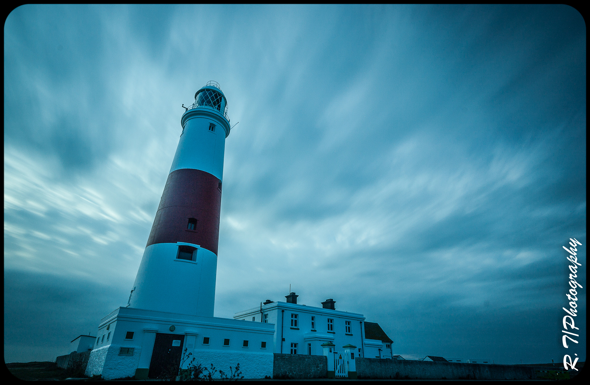 Canon EOS 1000D (EOS Digital Rebel XS / EOS Kiss F) sample photo. Prtland bill lighthouse photography