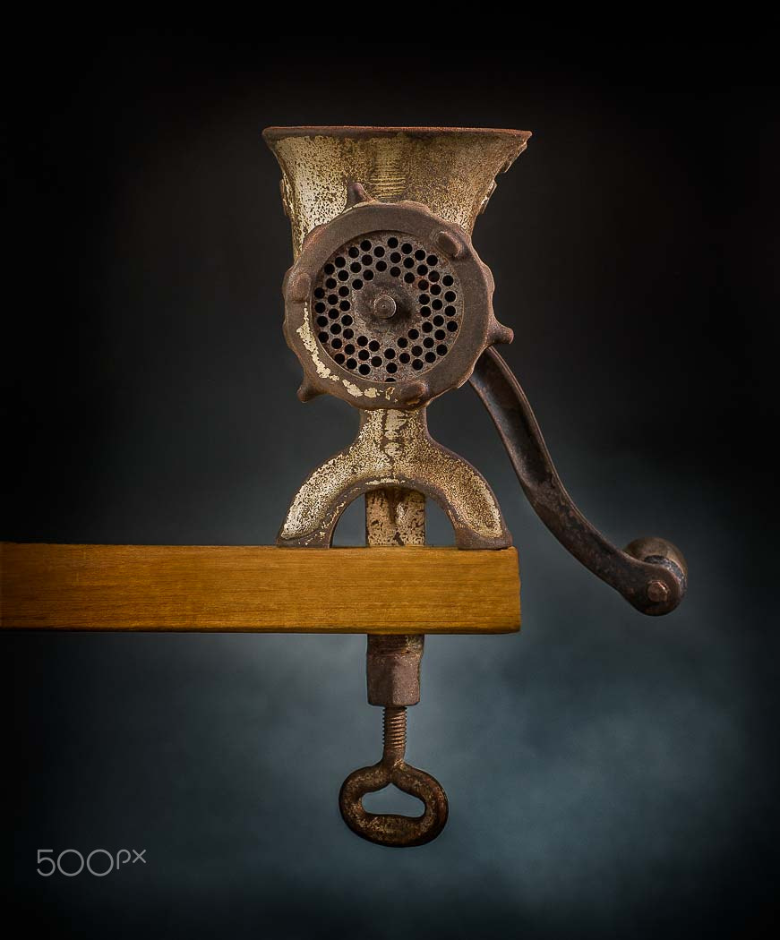 Nikon AF Micro-Nikkor 60mm F2.8D sample photo. Food mill photography
