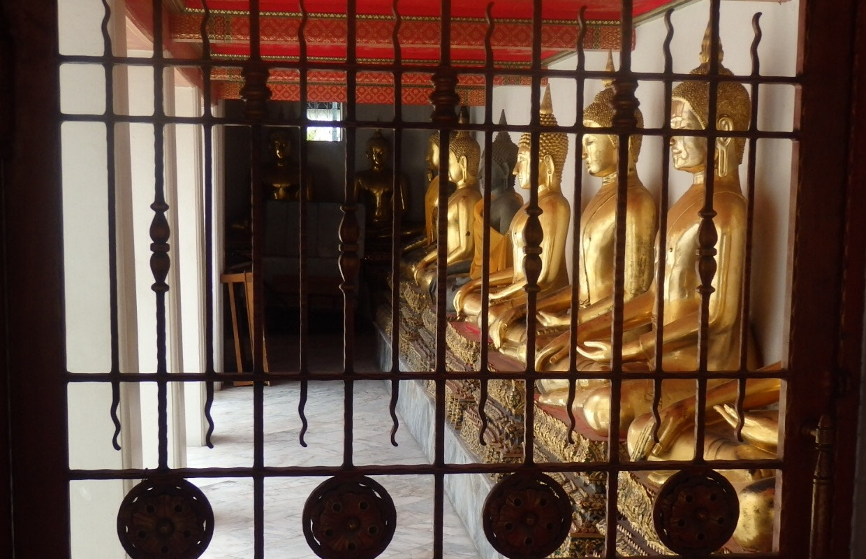 Olympus SZ-16,DZ-105 sample photo. Buddha prison photography
