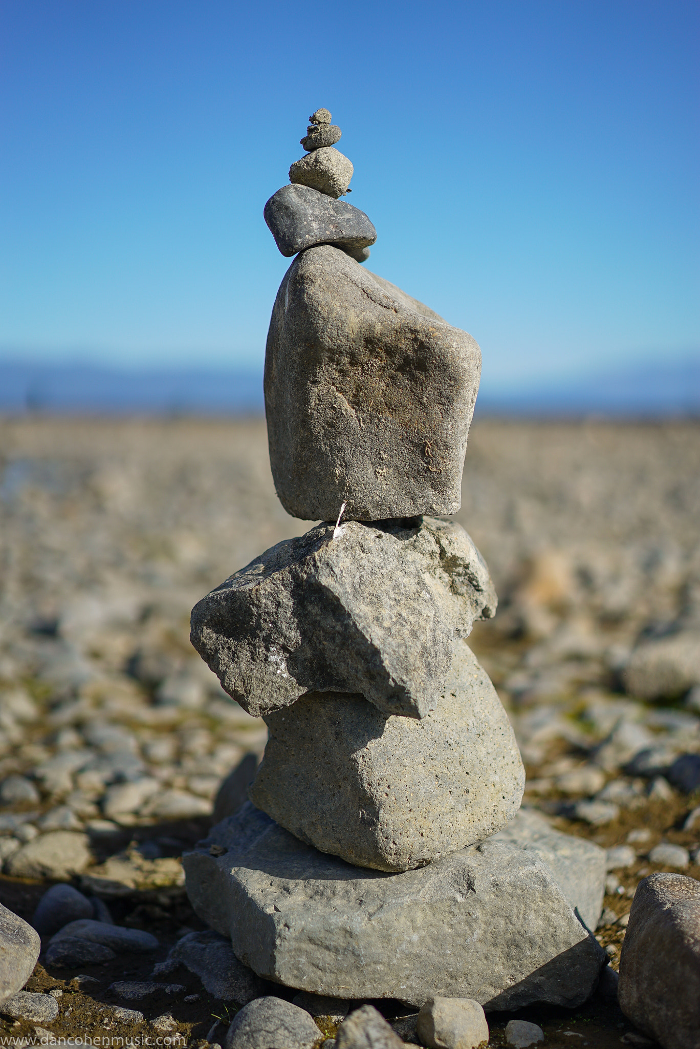 Sony a7S II + Sony Sonnar T* FE 55mm F1.8 ZA sample photo. Lake tahoe - beach cairn photography