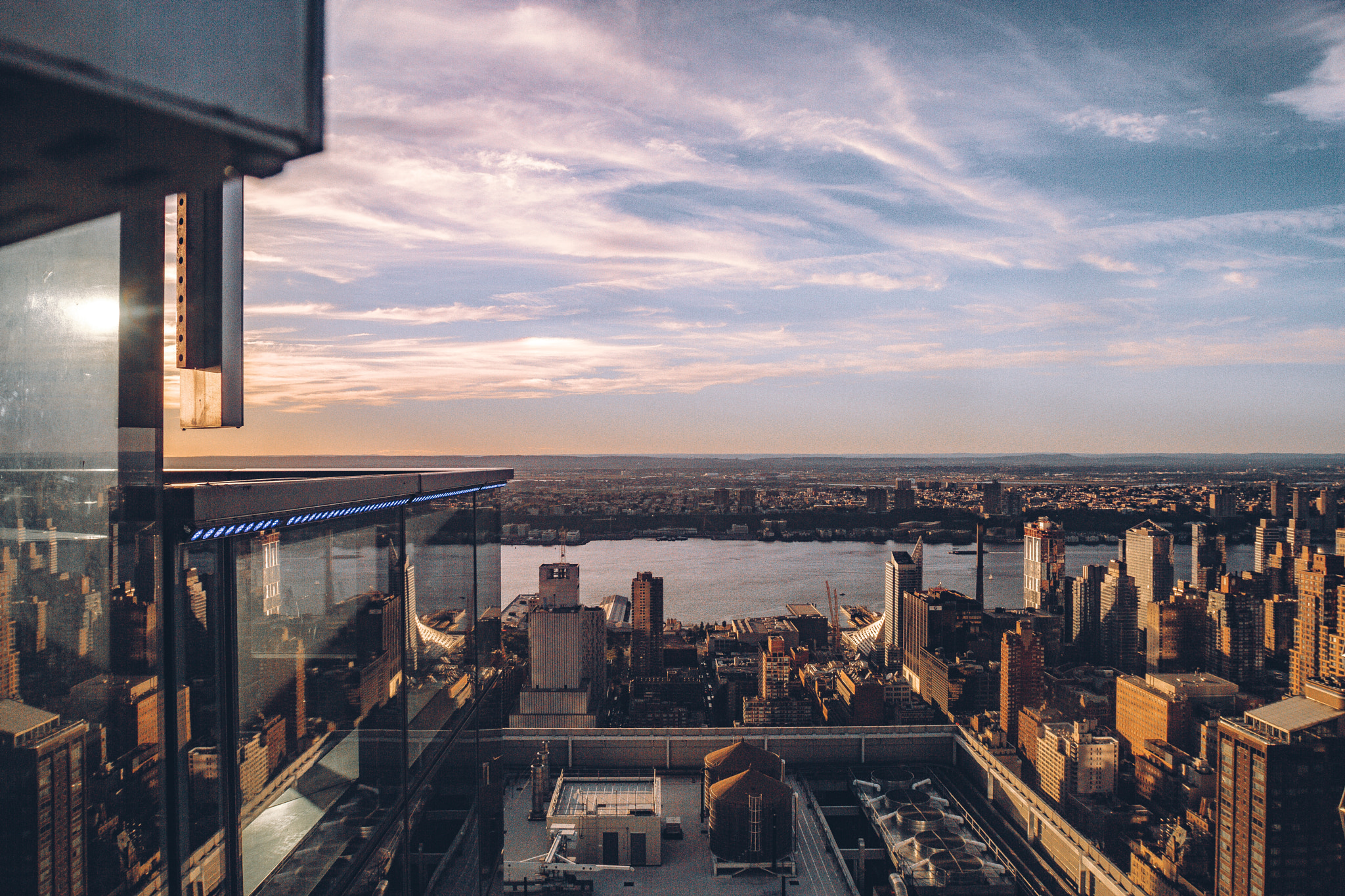 Canon EOS 7D + Canon EF 16-35mm F2.8L USM sample photo. Above the upper west side photography