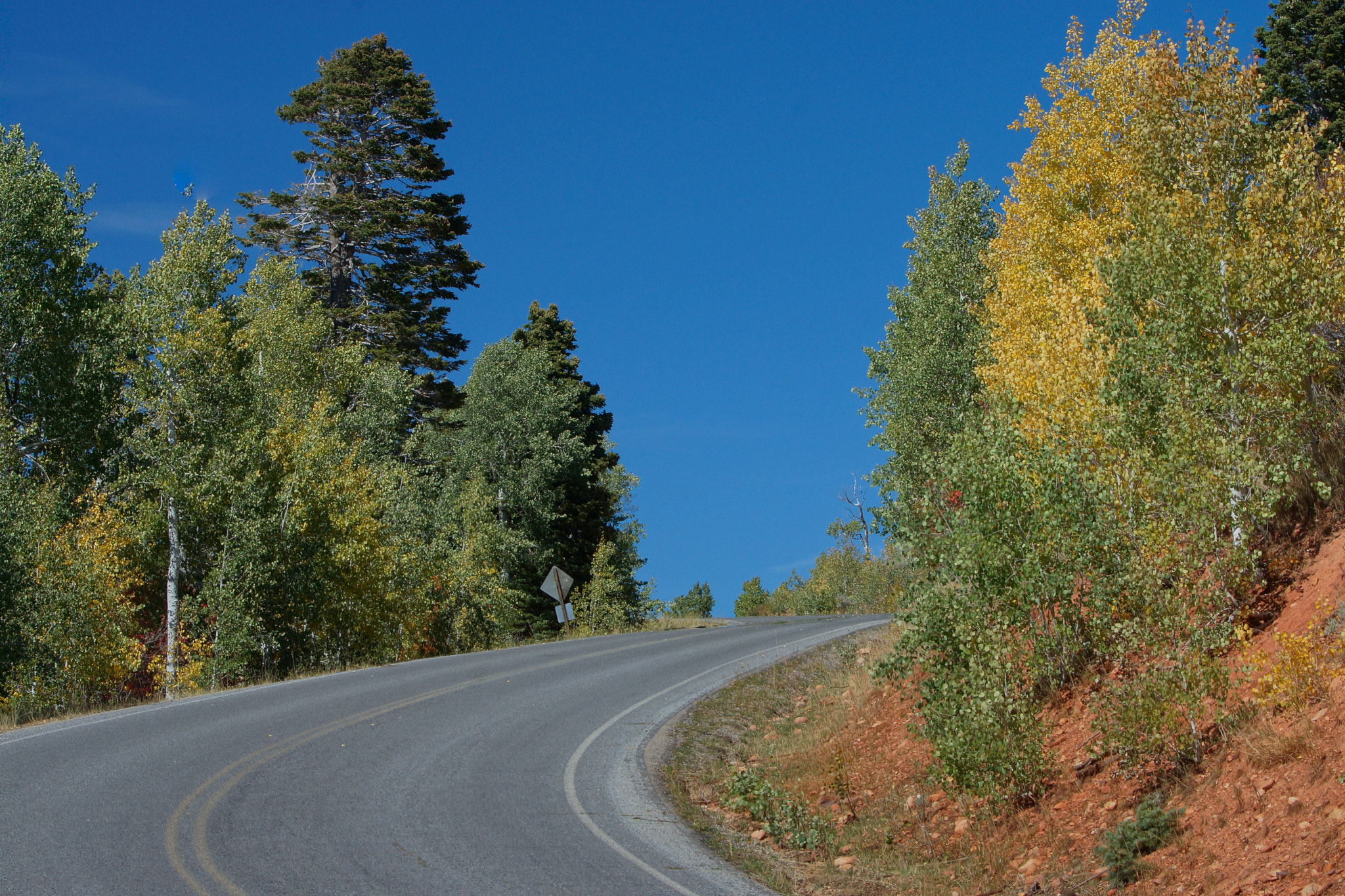 Sony SLT-A77 sample photo. The nebo scenic byway photography