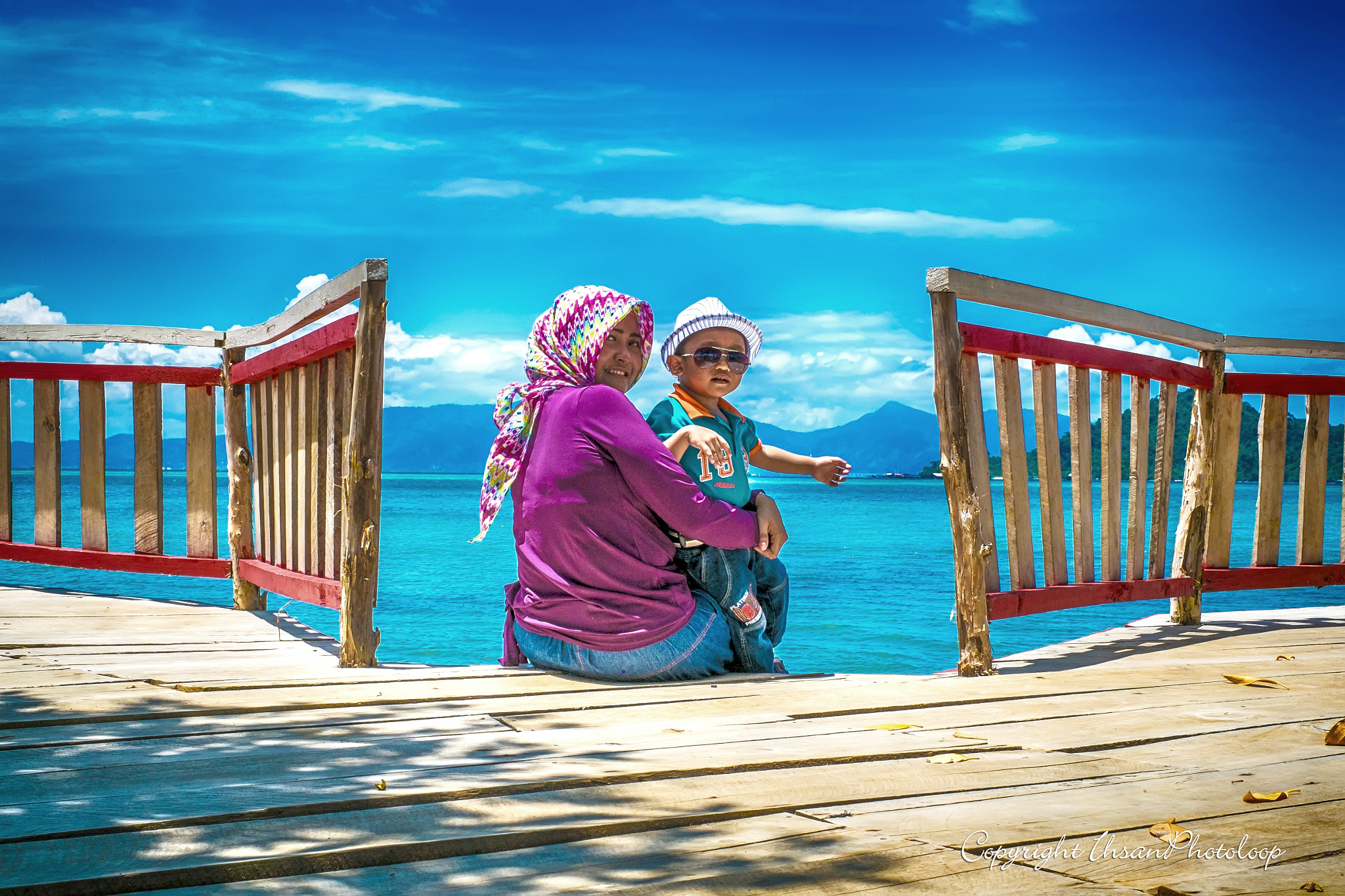 Fujifilm X-M1 + Fujifilm XF 35mm F1.4 R sample photo. Blue september.. photography