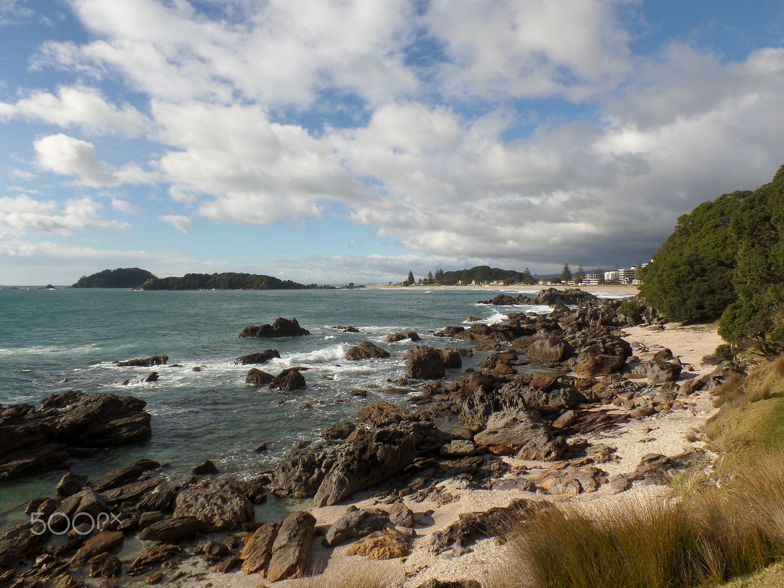 Samsung WB800F sample photo. 'the mount' photography