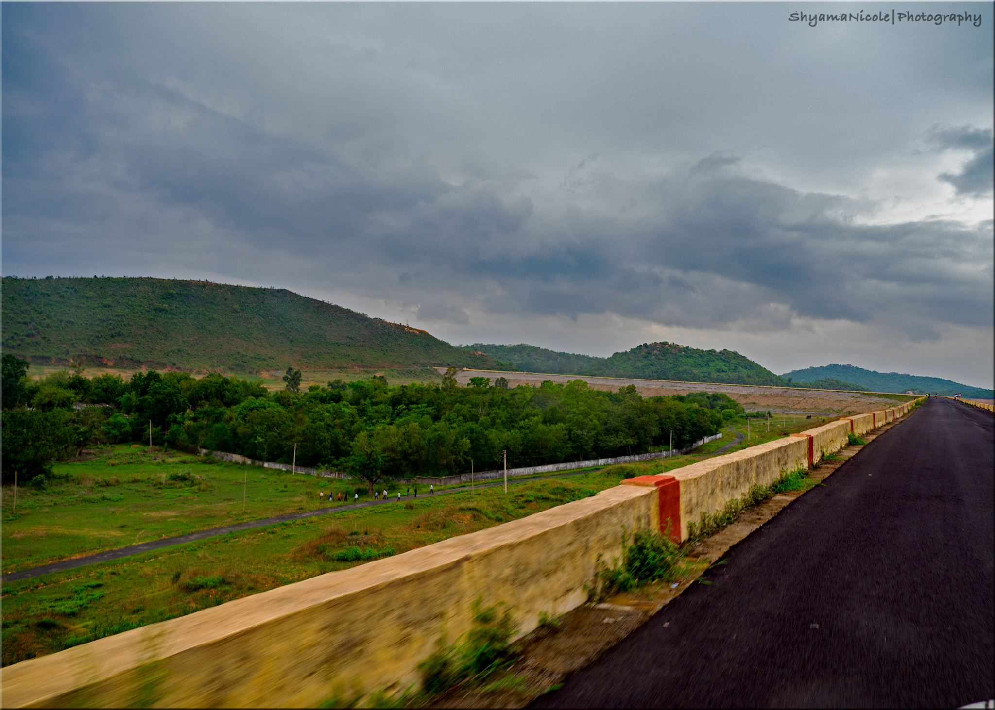 Panasonic Lumix DMC-GH3 sample photo. Exploring the backwaters of hirakud dam photography