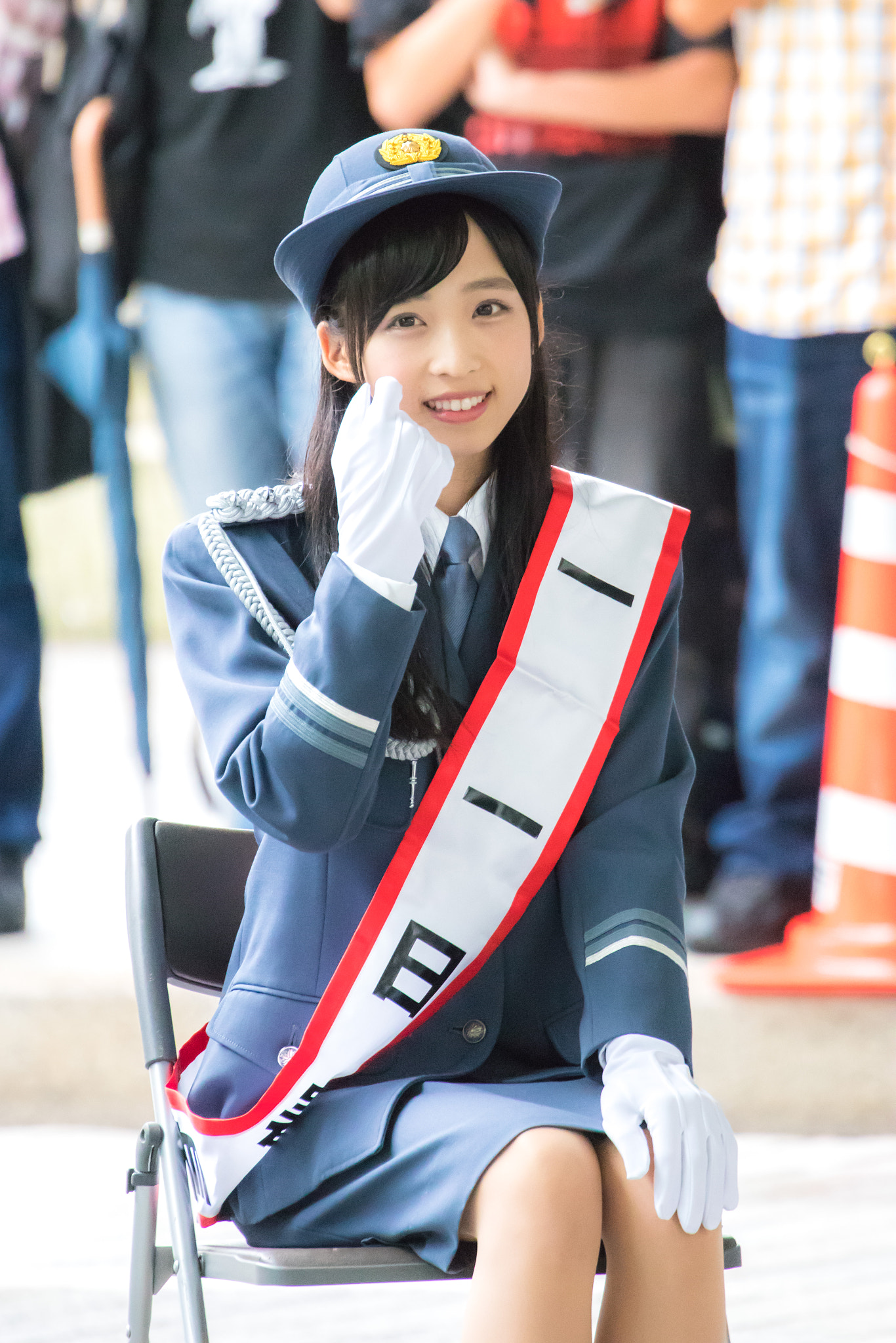 Canon EOS 80D + Canon EF 70-300mm F4-5.6L IS USM sample photo. Oguri yui as a policewoman photography