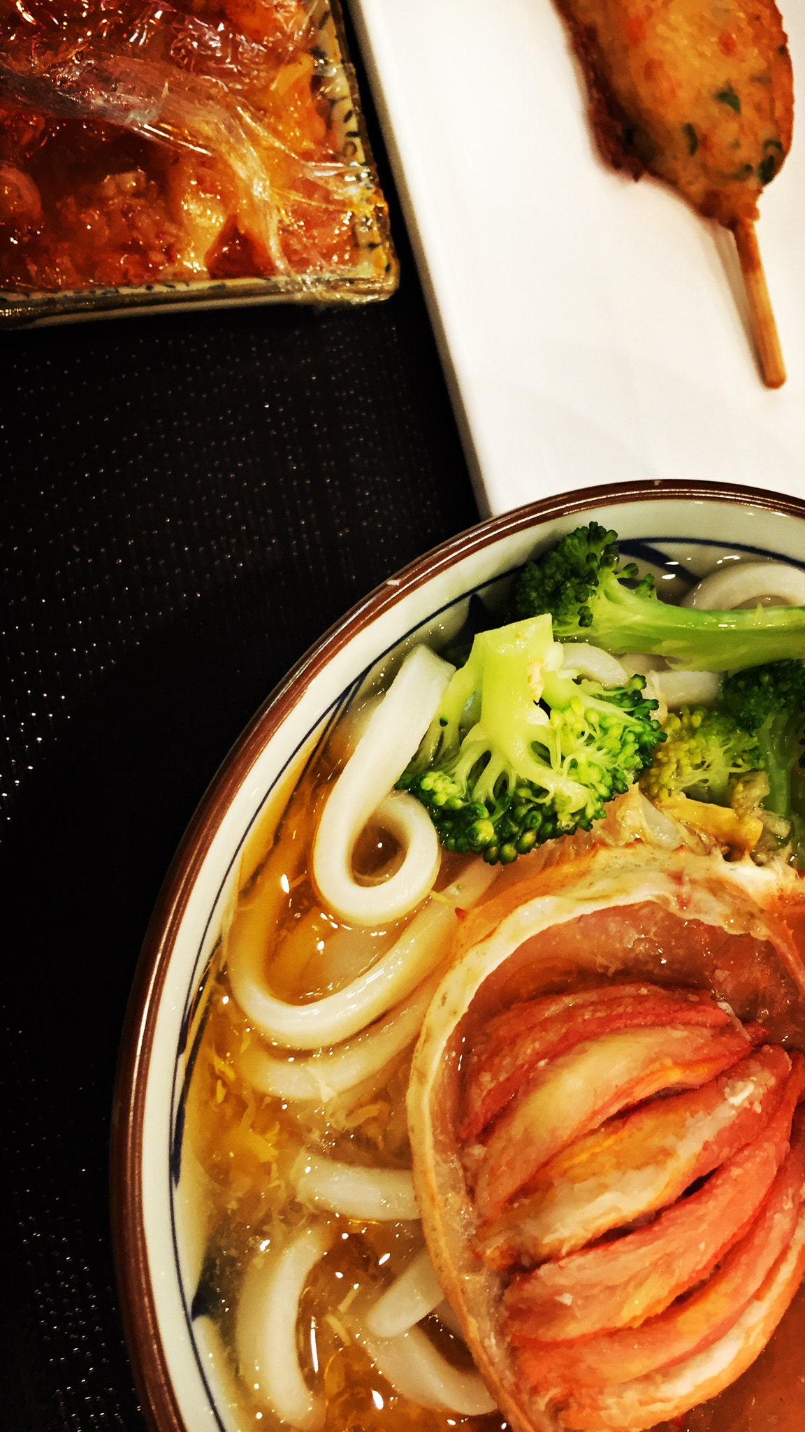 Hipstamatic 321 sample photo. Udon photography