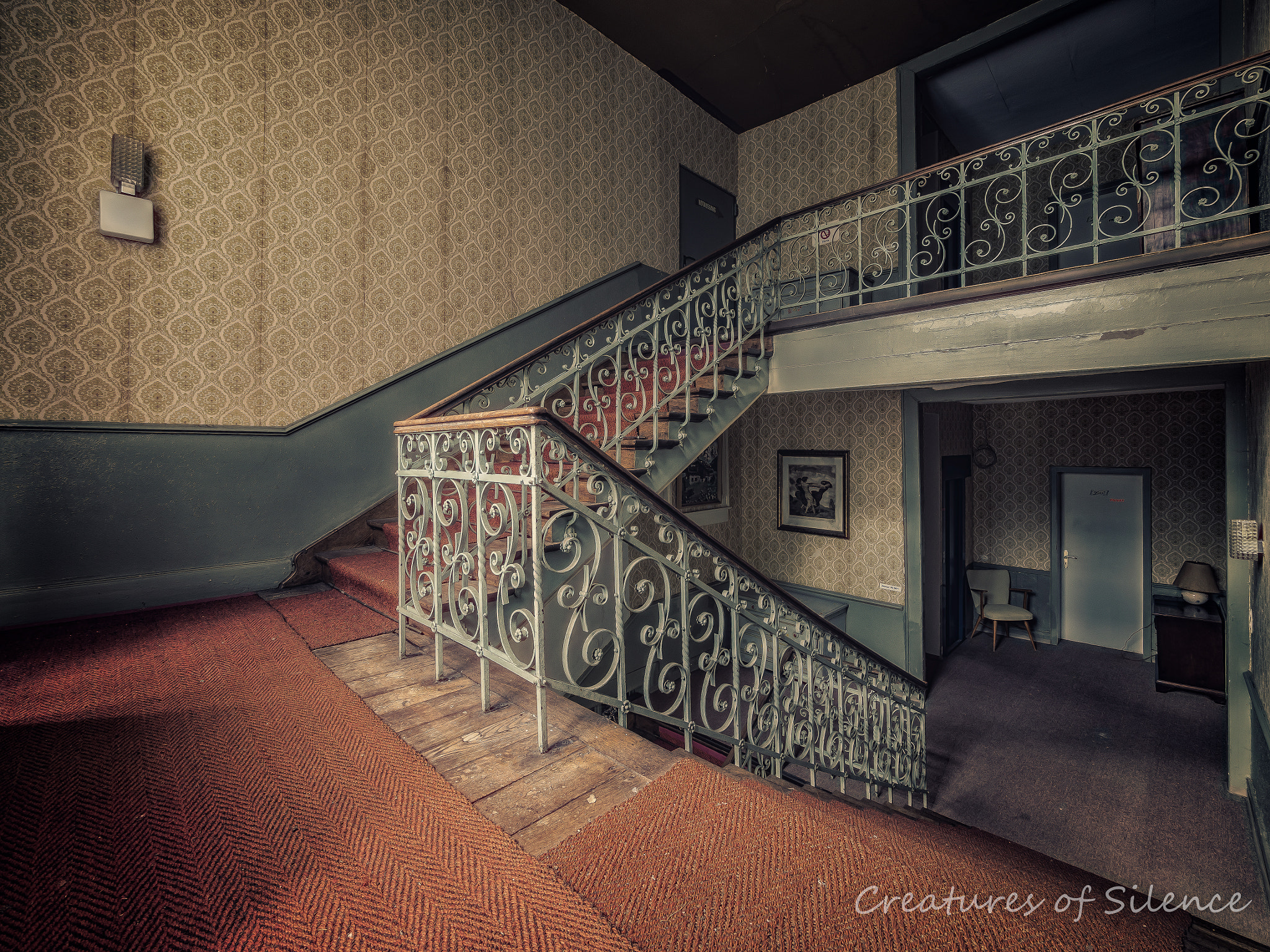Panasonic Lumix DMC-GH3 + Panasonic Lumix G Vario 7-14mm F4 ASPH sample photo. Stairs photography