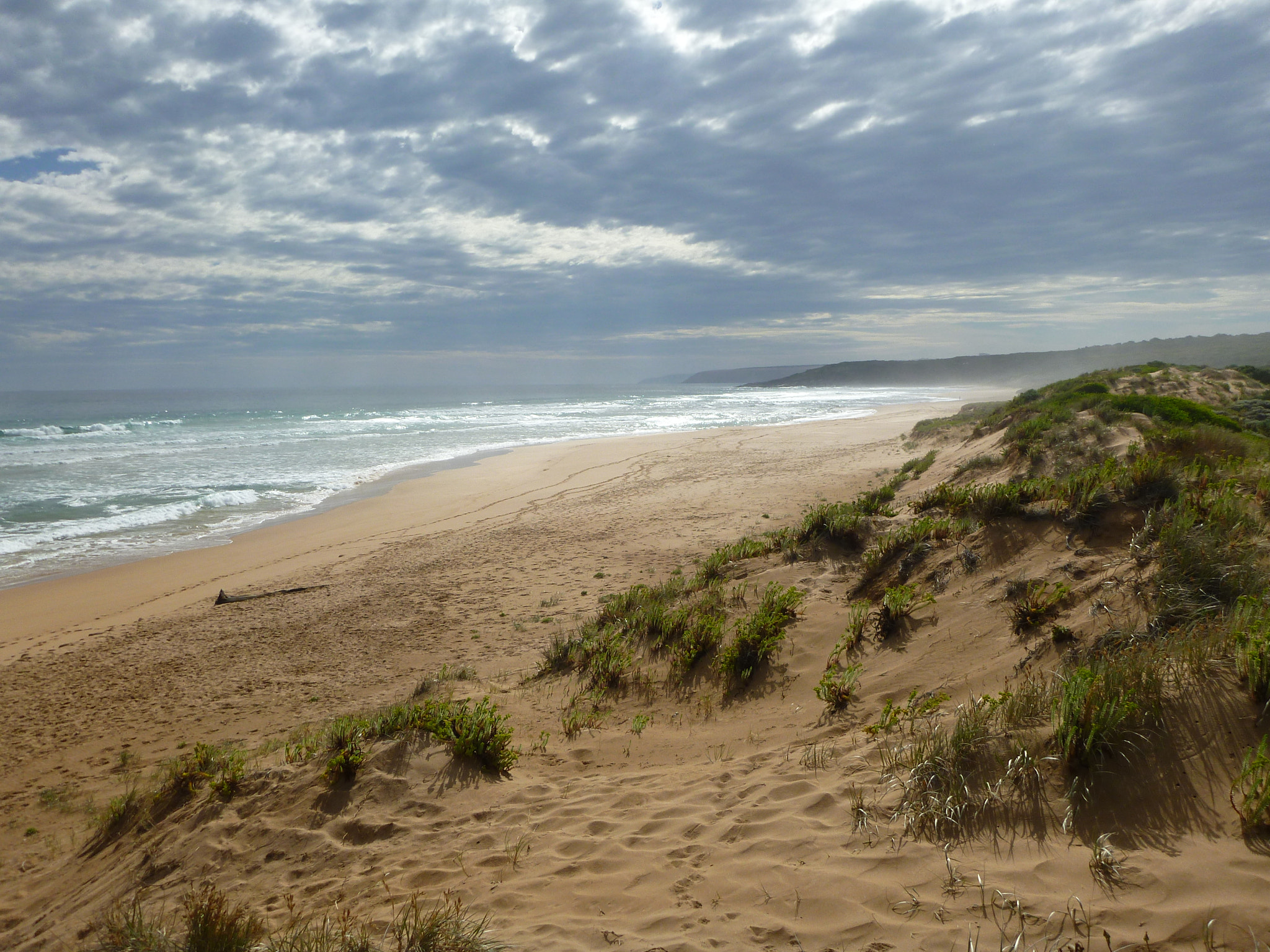 Panasonic DMC-FT3 sample photo. Southern ocean calm before storm photography