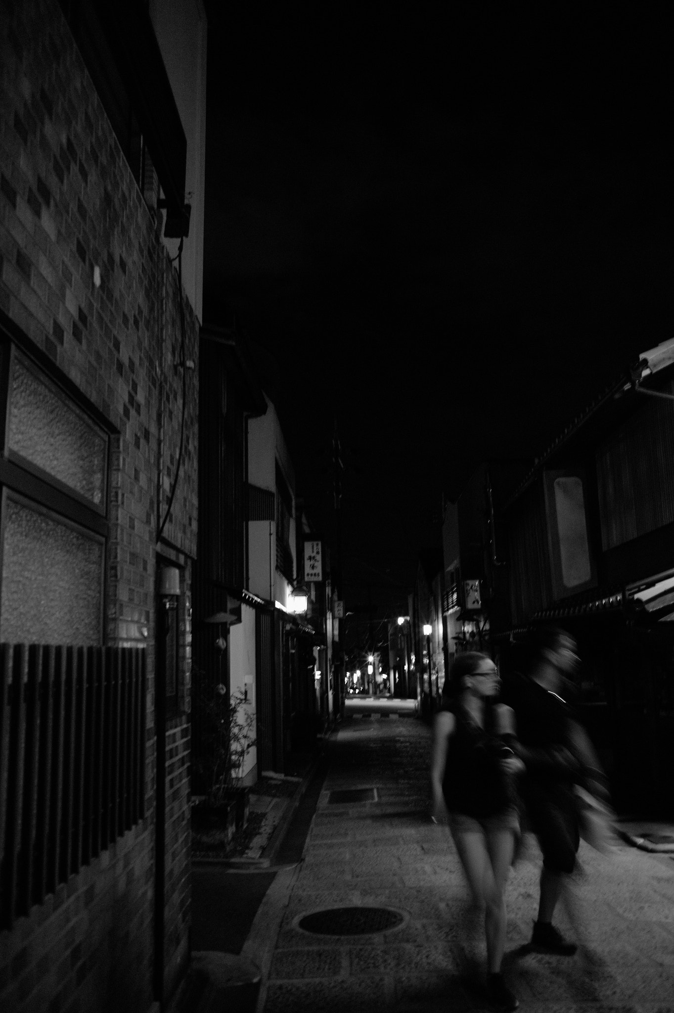 Leica M9 + Summicron-M 50mm f/2 (III) sample photo. Kyoto night snap photography