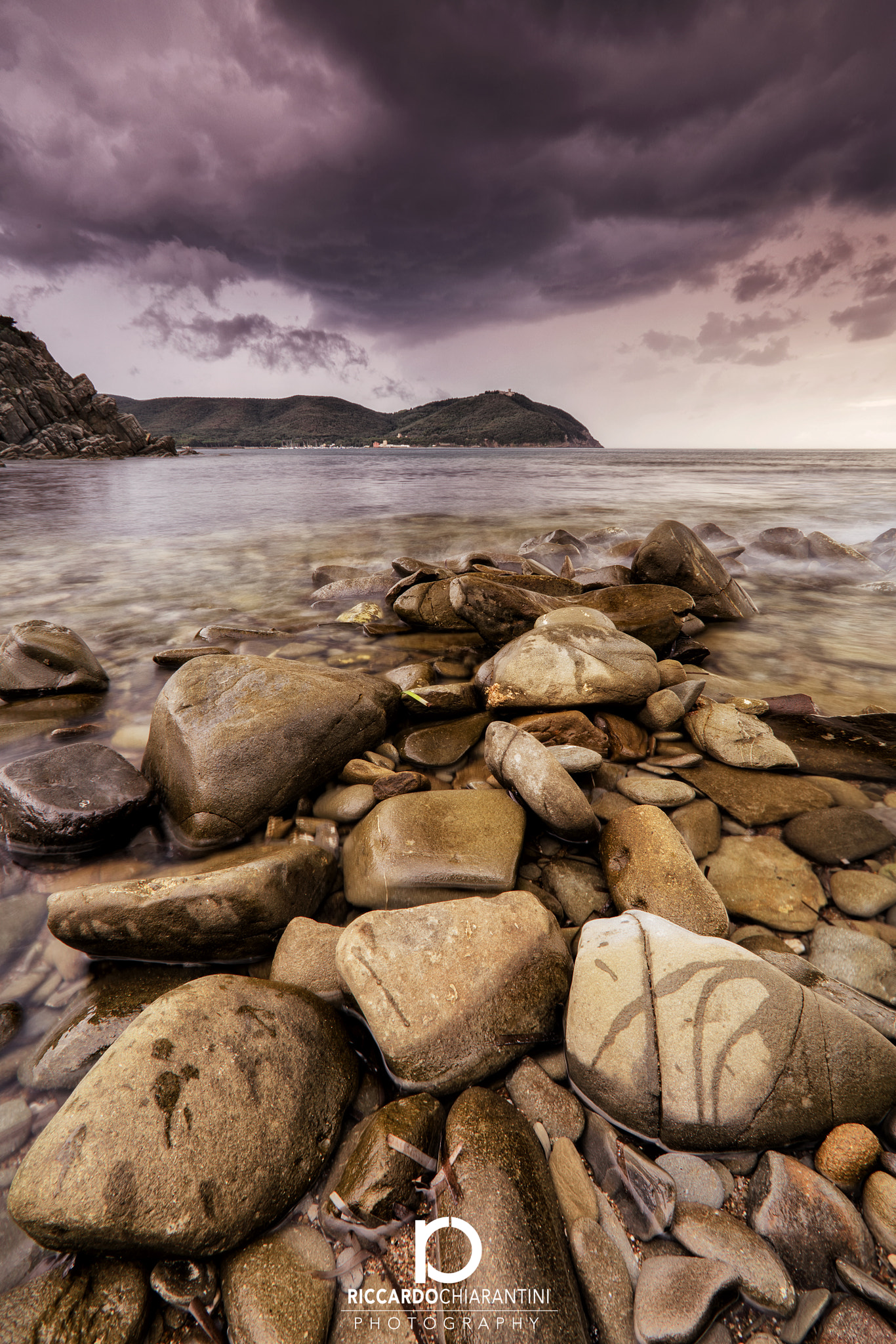 Canon EF 17-35mm f/2.8L sample photo. Piombino | tuscany | sunset photography