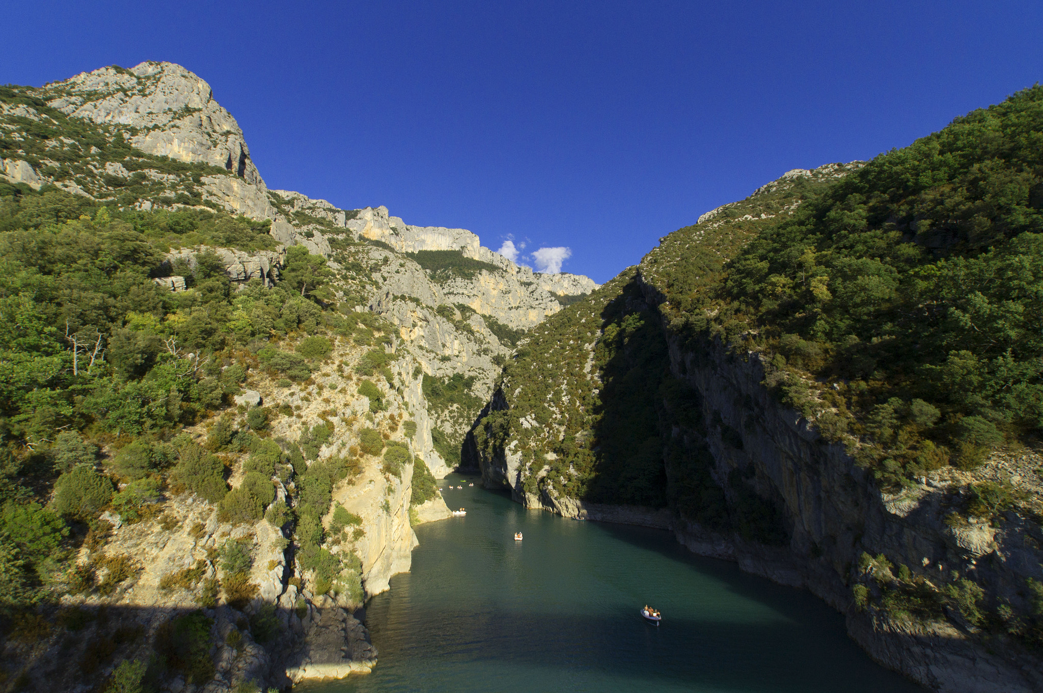 Sony SLT-A57 + Sony DT 11-18mm F4.5-5.6 sample photo. Summer 2016 picture was taken from the bridge at the lake in gorges verdon in france photography