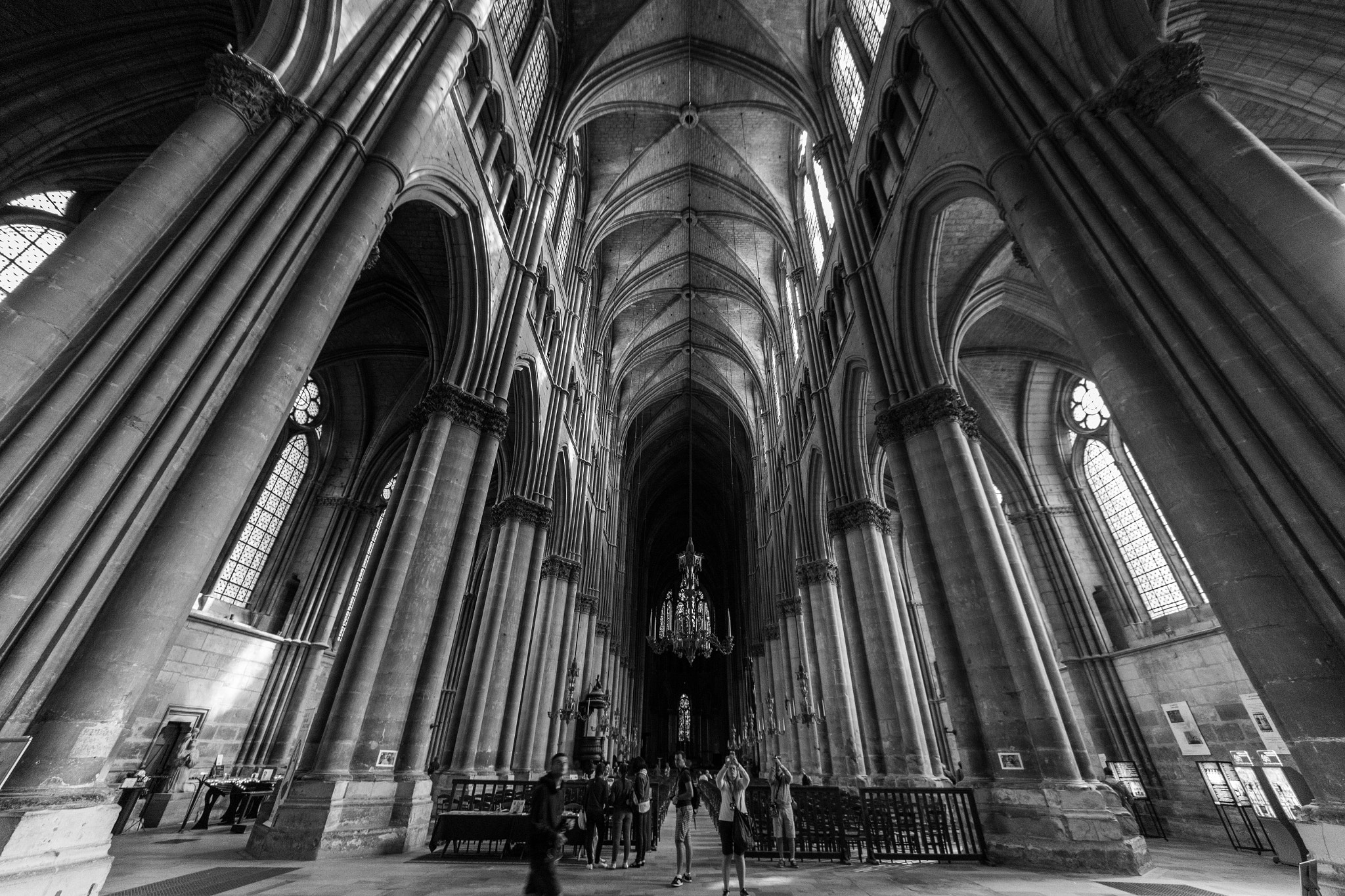 Sigma 8-16mm F4.5-5.6 DC HSM sample photo. Reims photography
