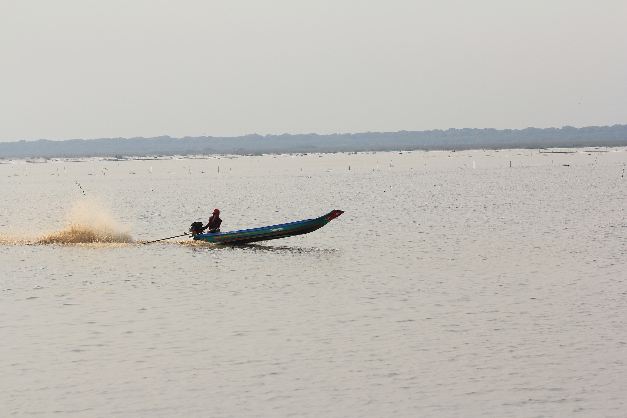 Canon EOS 60D + Canon EF 100mm F2.8L Macro IS USM sample photo. From boat photography