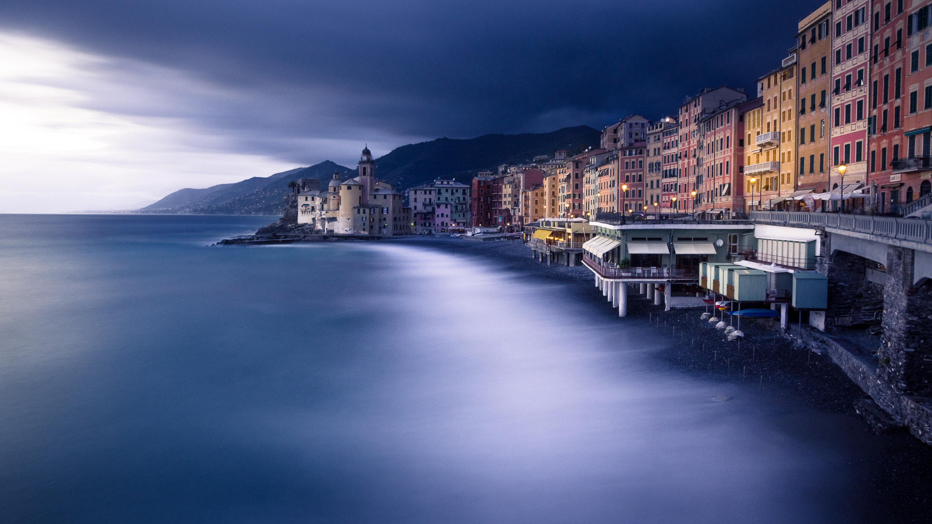 Pentax smc DA* 16-50mm F2.8 ED AL (IF) SDM sample photo. Camogli by night photography